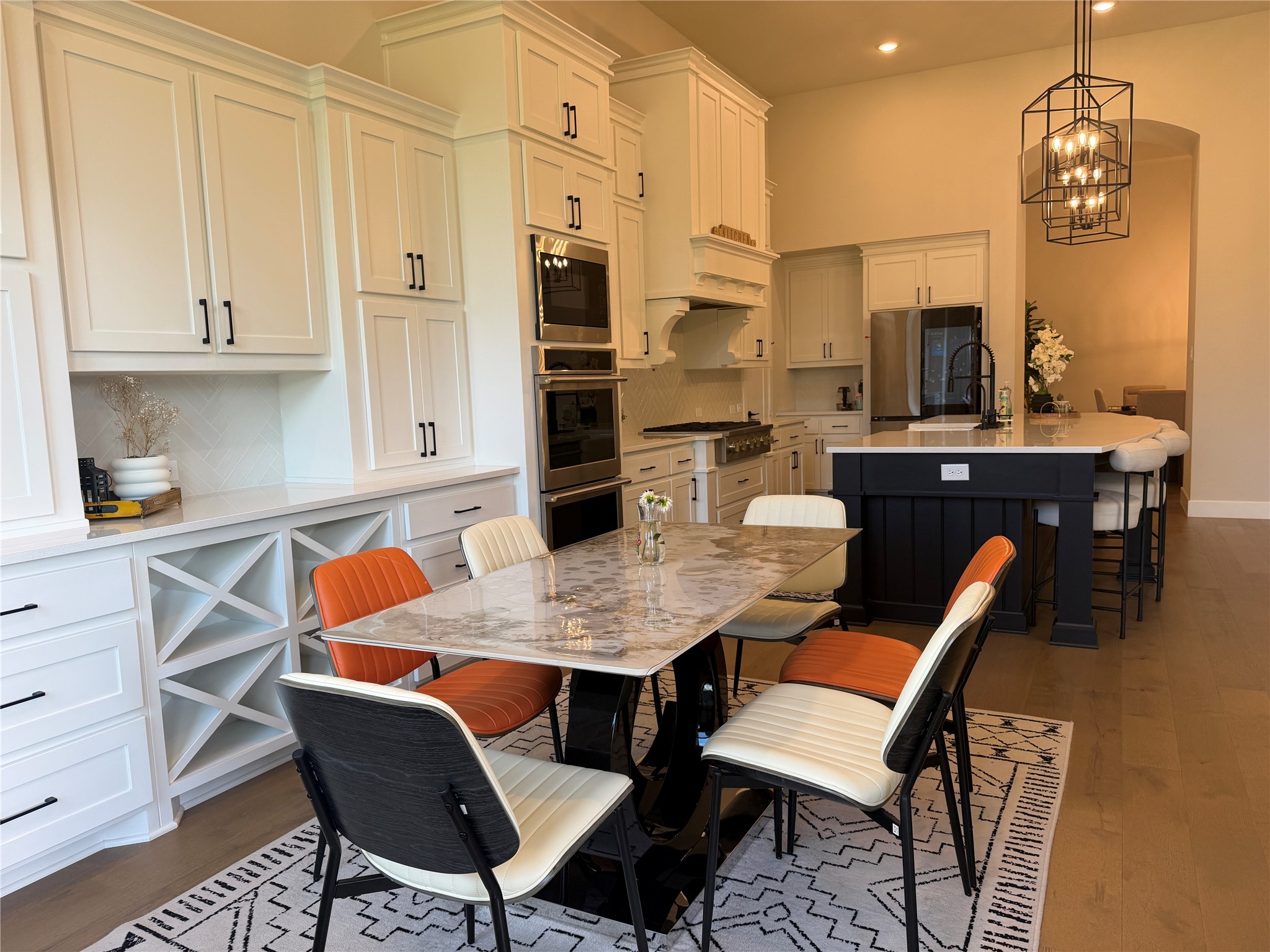 3332 Zenyatta Court