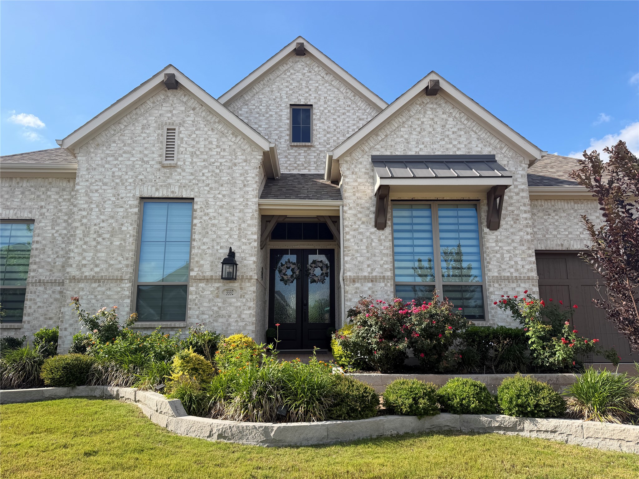 3332 Zenyatta Court