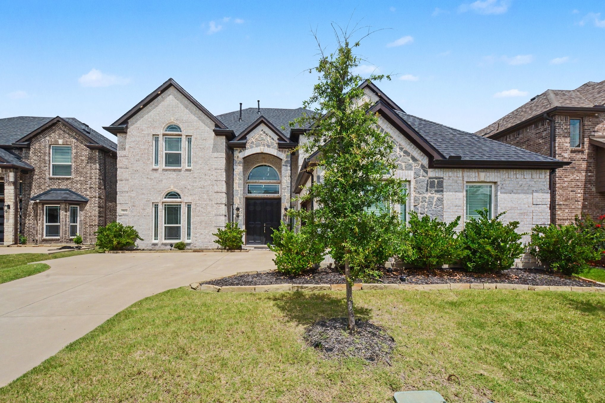 3814 Windmill Court