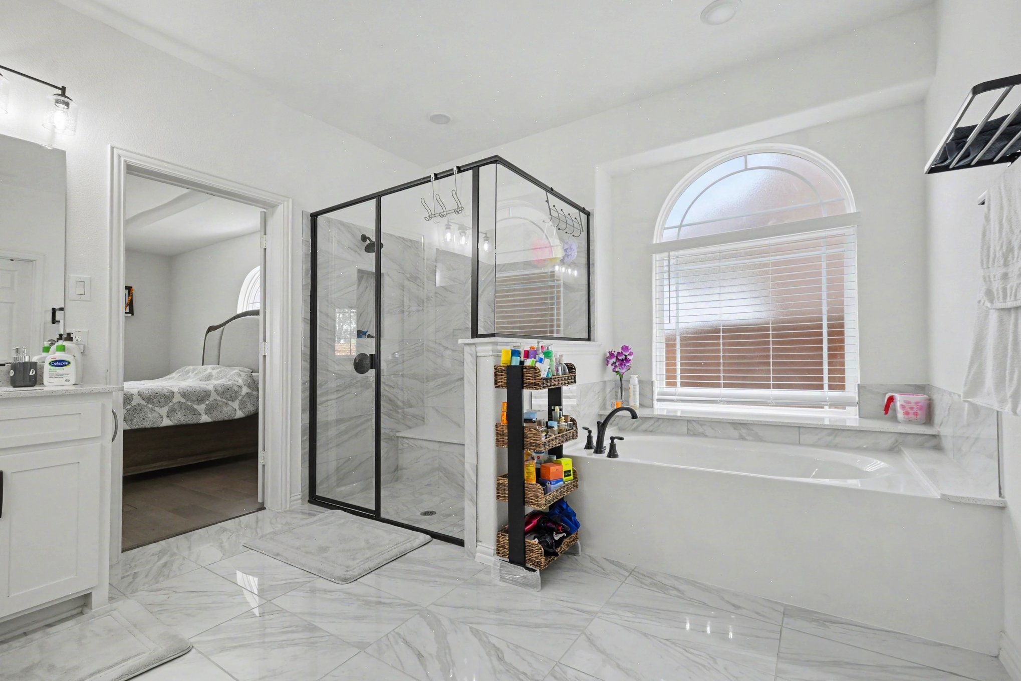 3814 Windmill Court