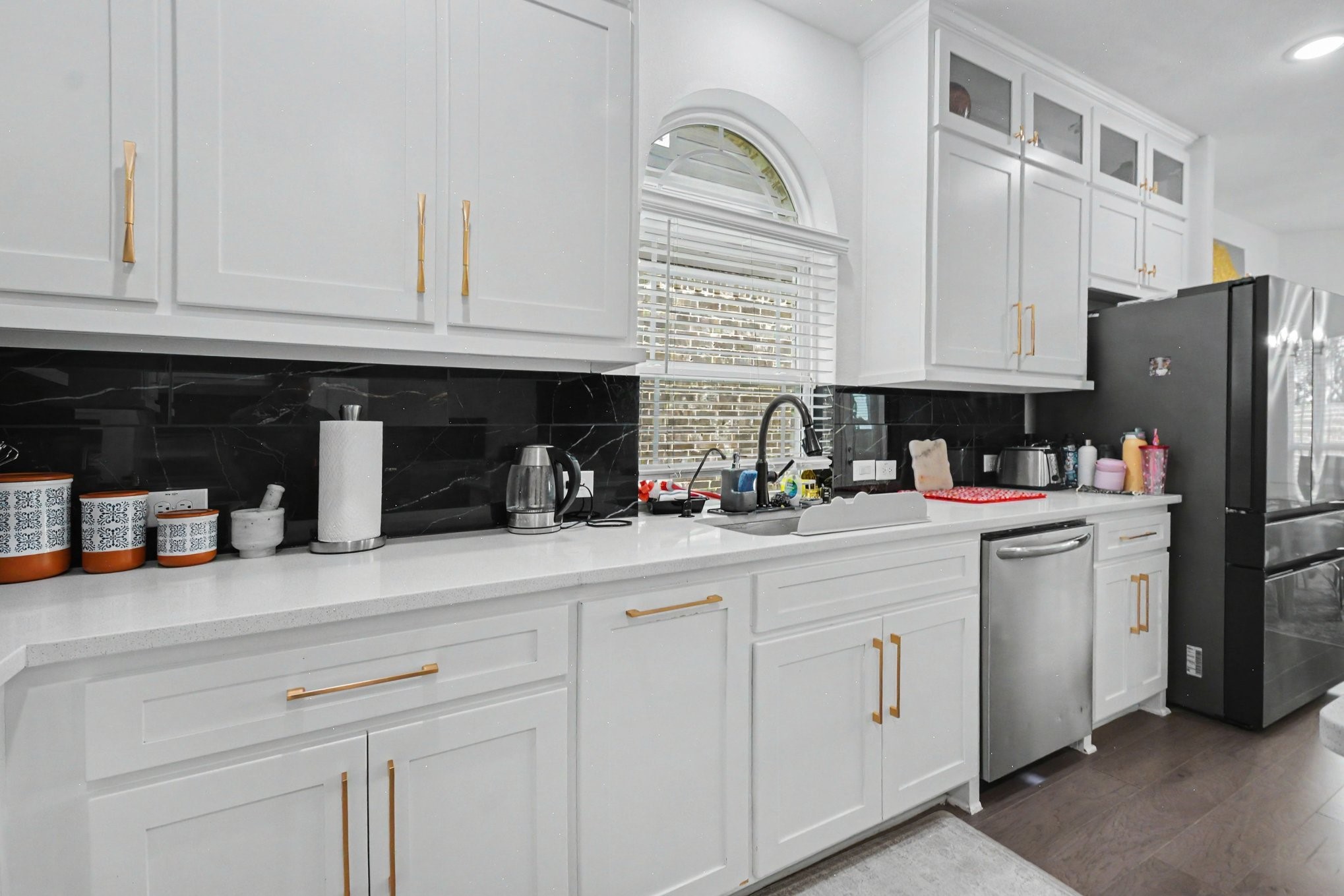 3814 Windmill Court
