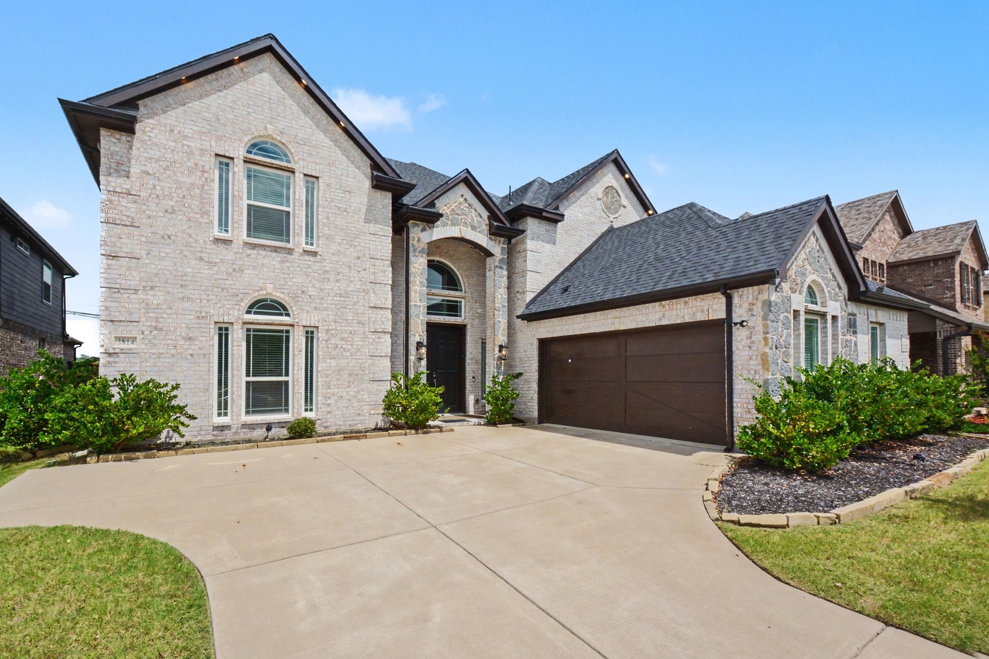 3814 Windmill Court