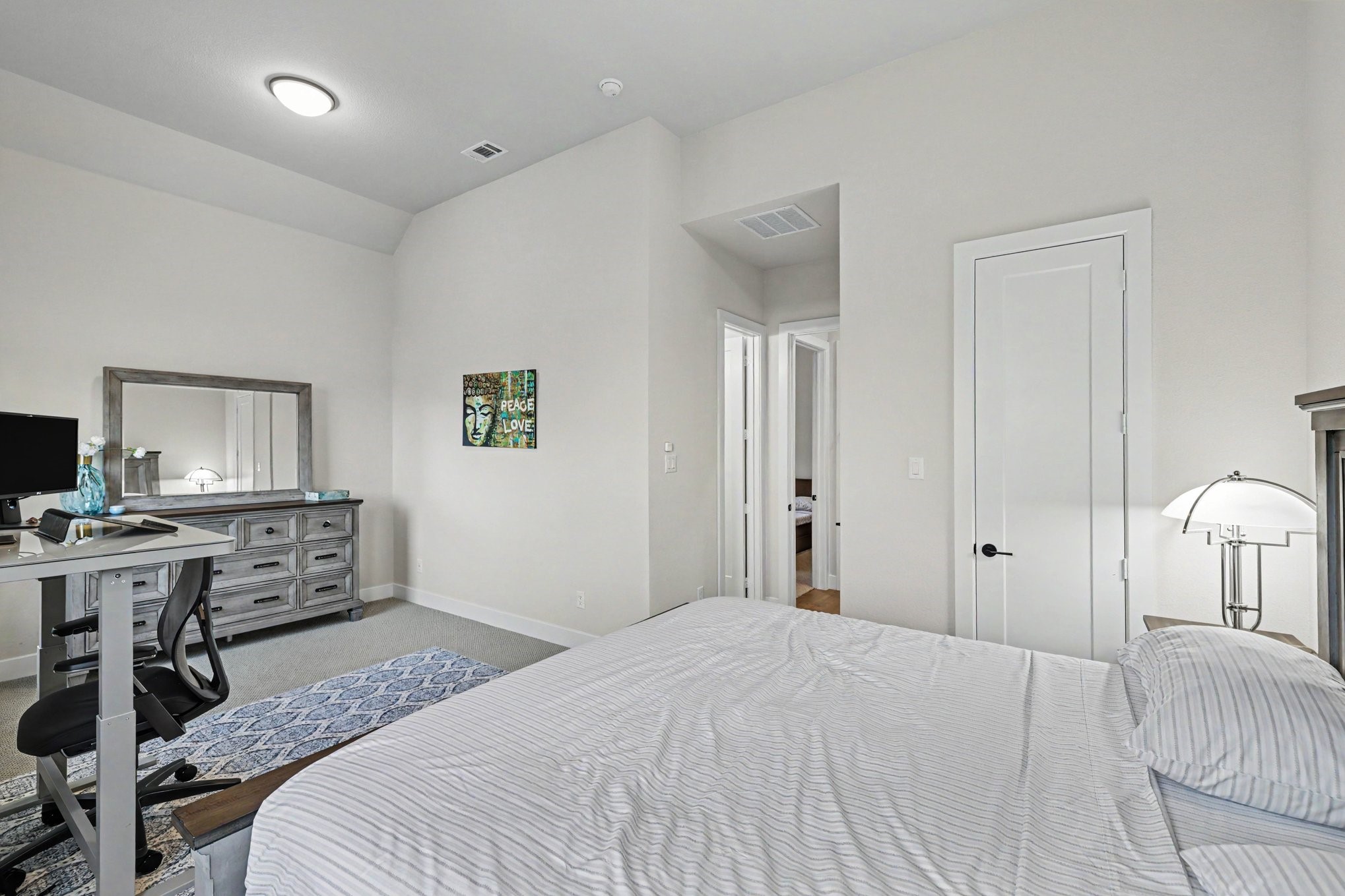 3332 Zenyatta Court