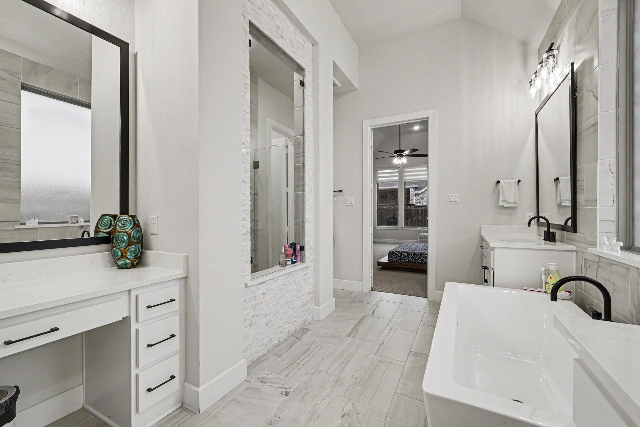 3332 Zenyatta Court