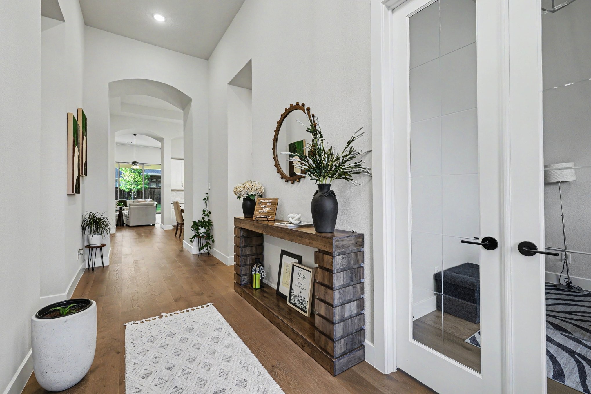 3332 Zenyatta Court