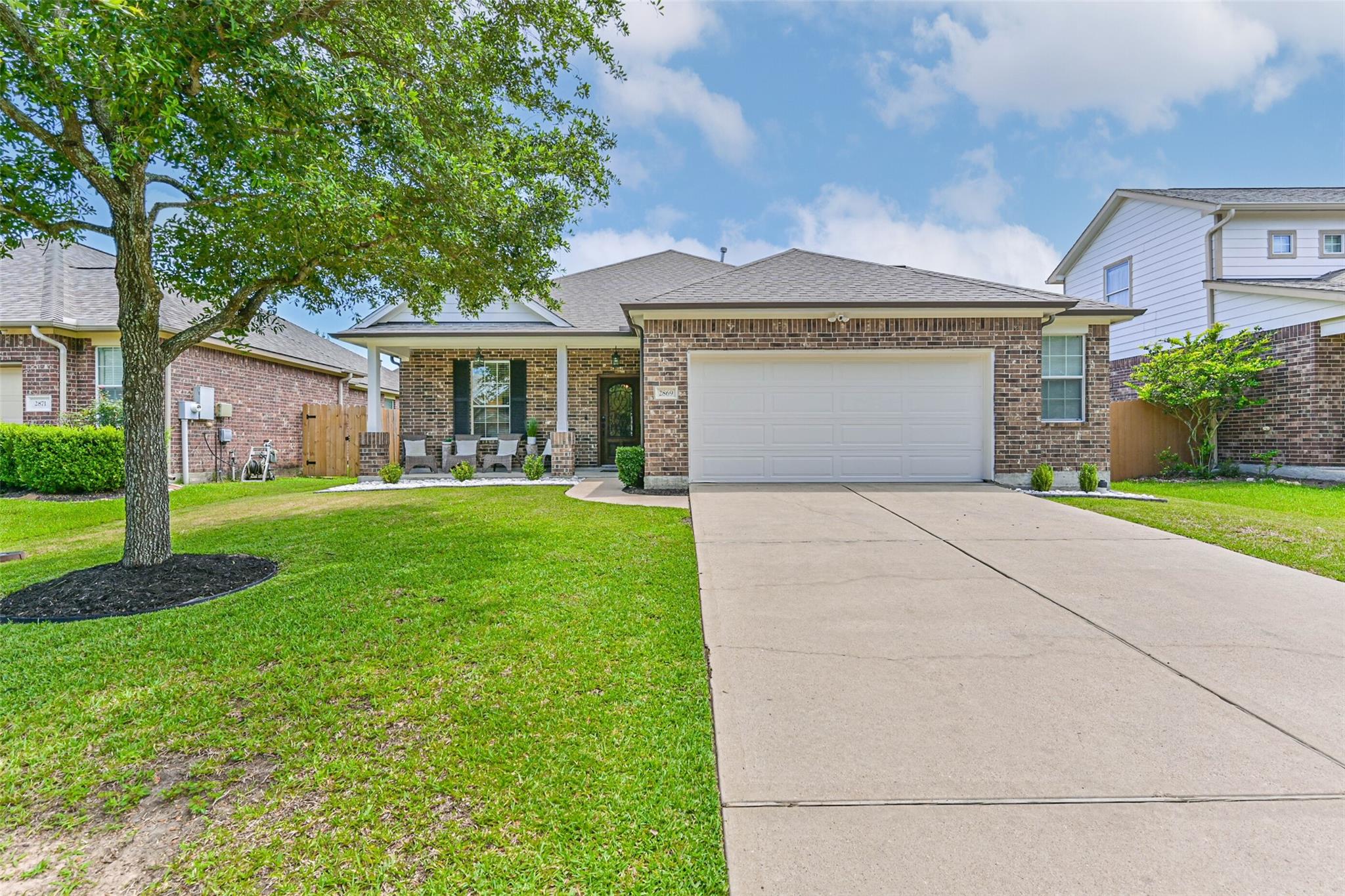 2869 Milano Lane