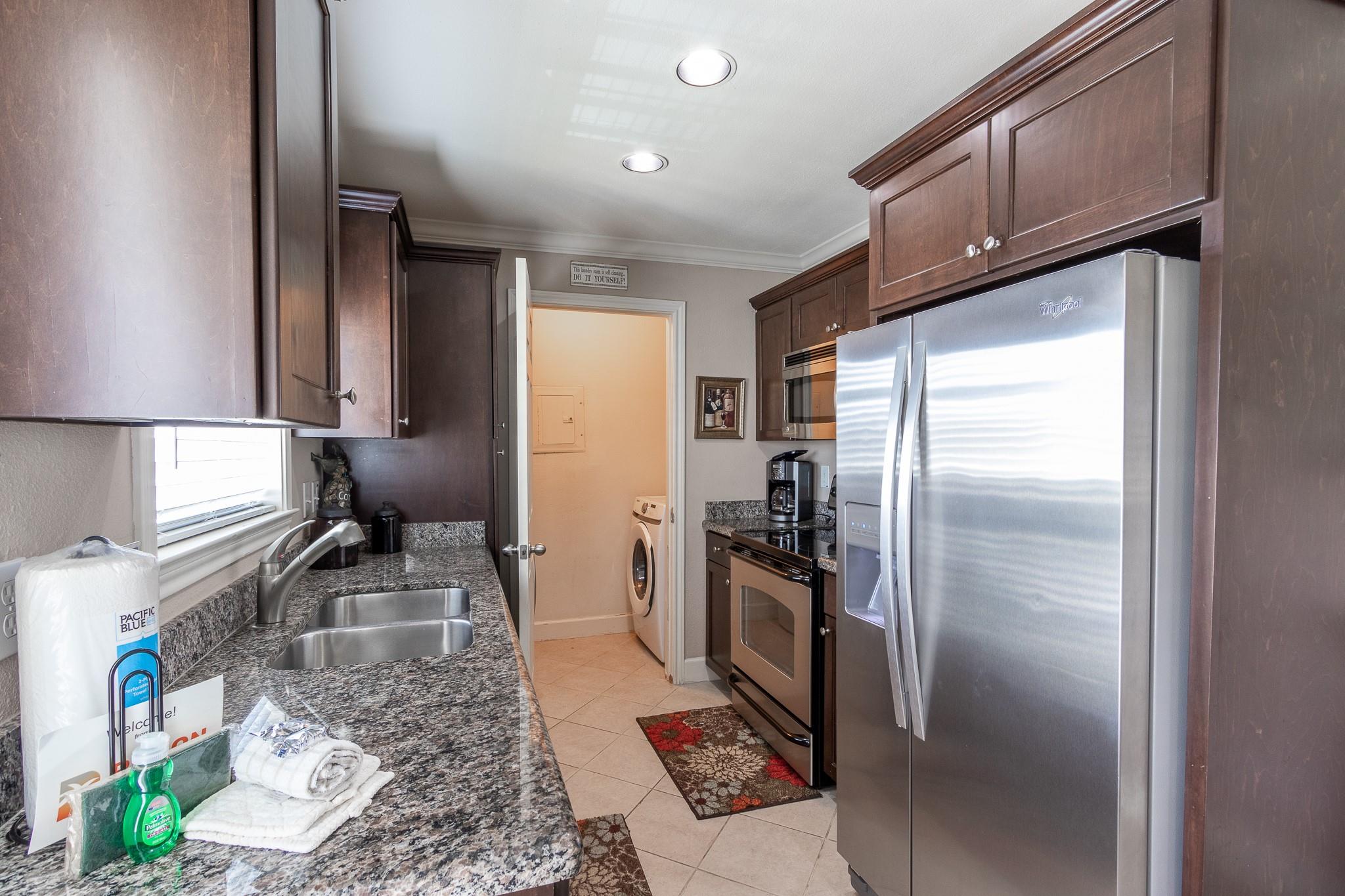 7000 Seawall Boulevard # 833