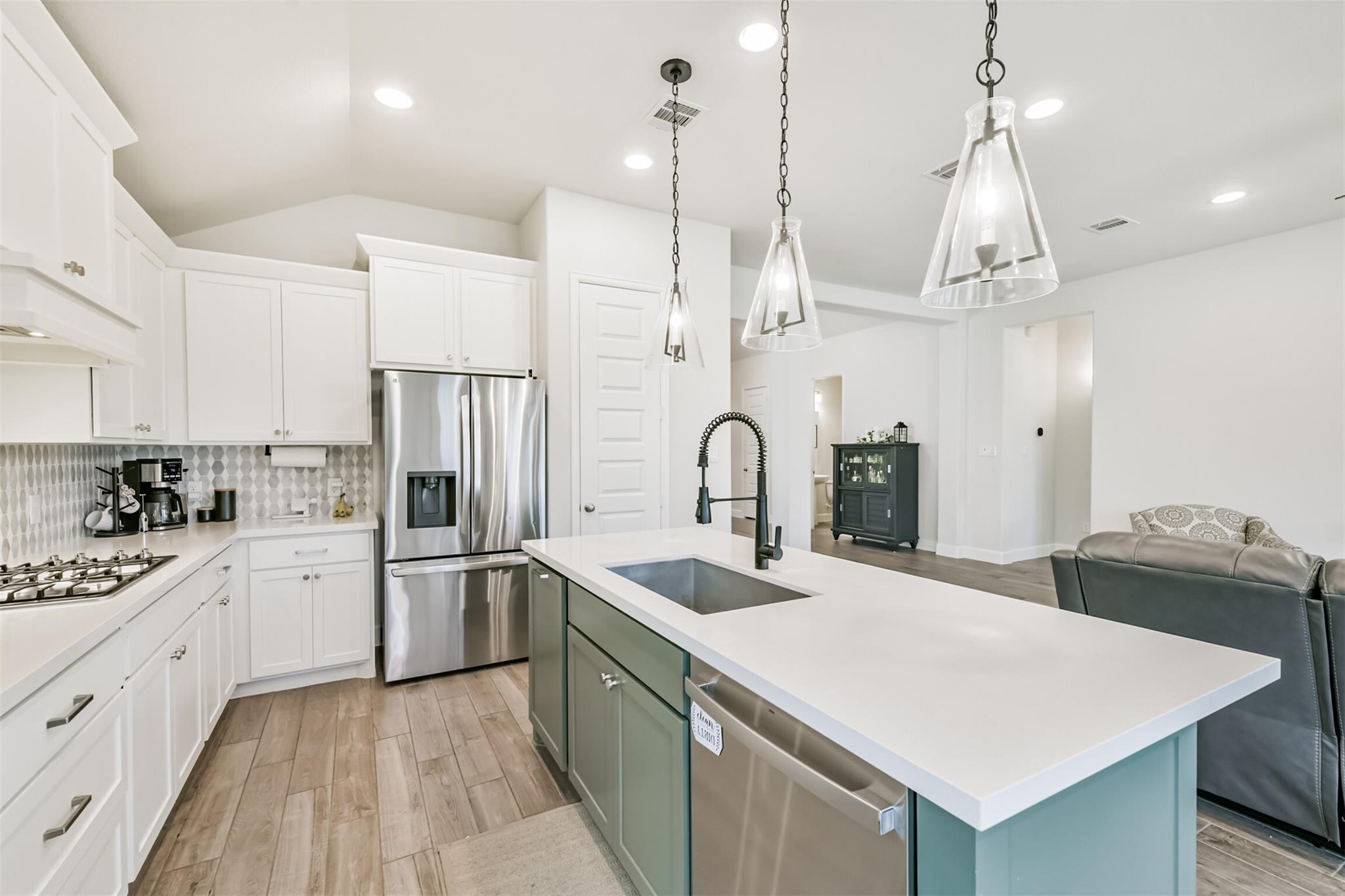 1320 Rio Hollow Lane