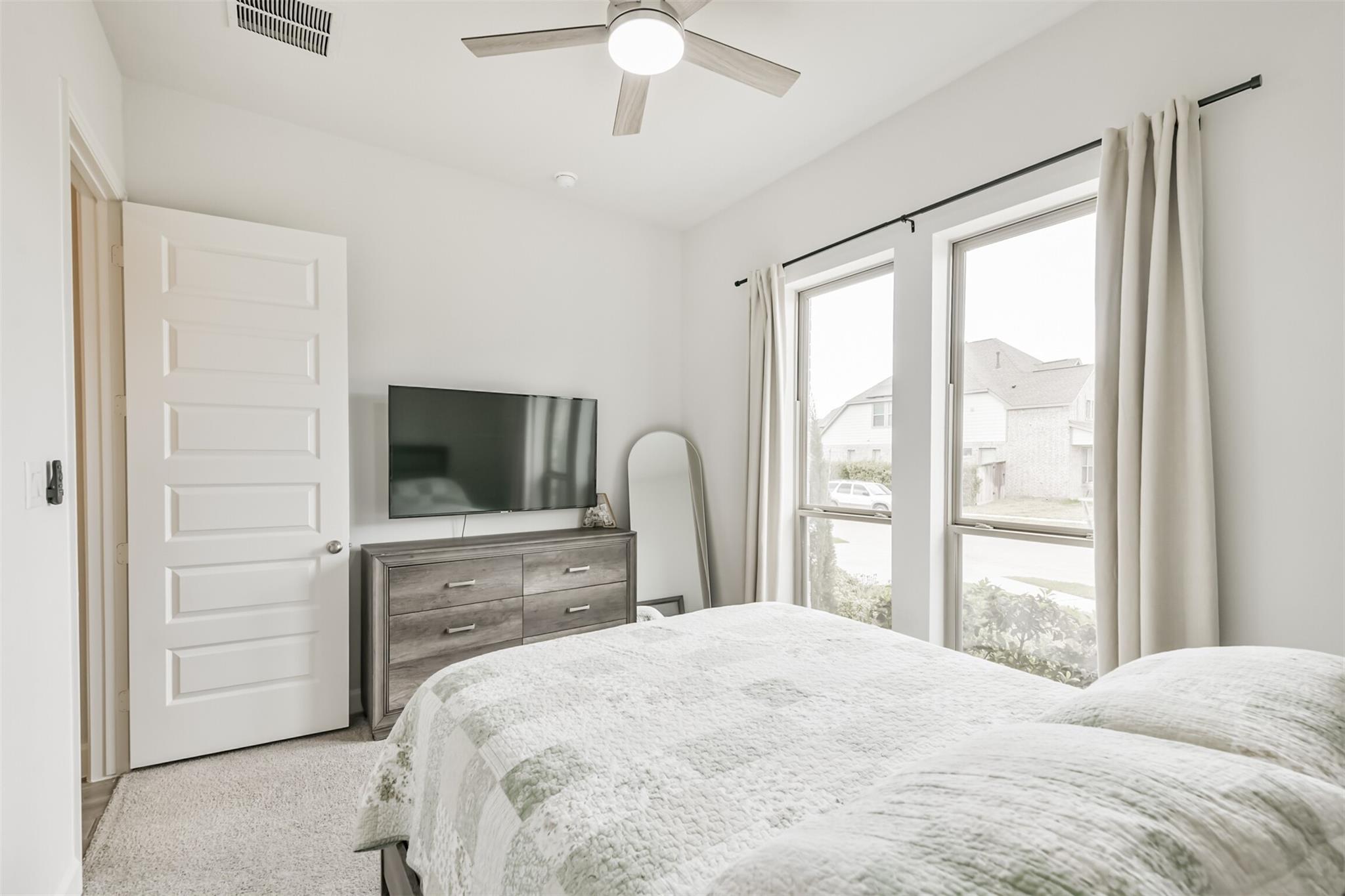 1320 Rio Hollow Lane