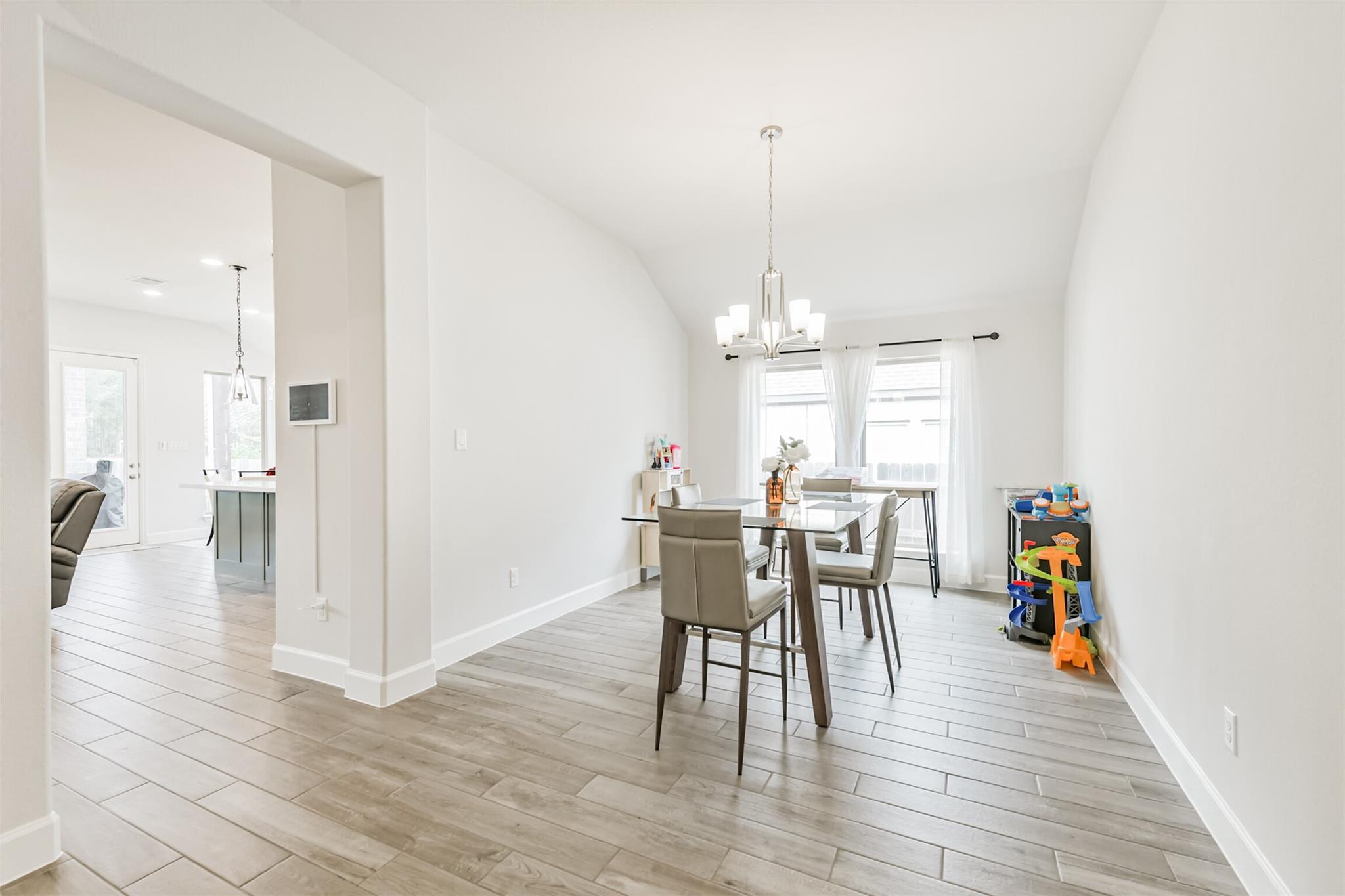 1320 Rio Hollow Lane