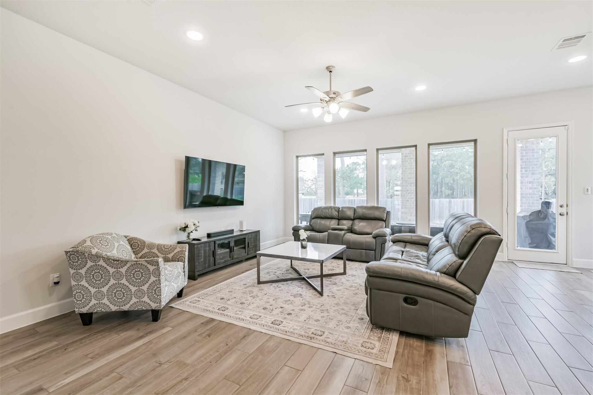 1320 Rio Hollow Lane