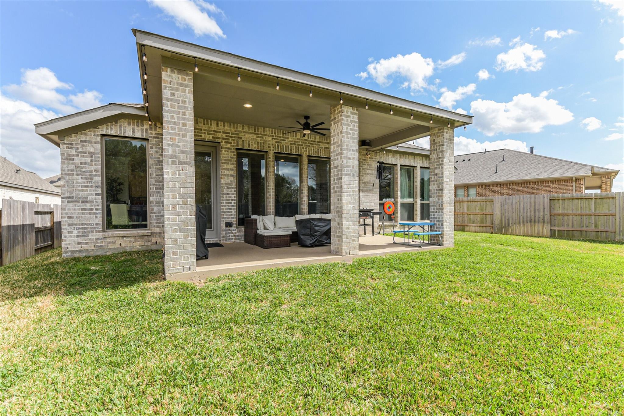 1320 Rio Hollow Lane