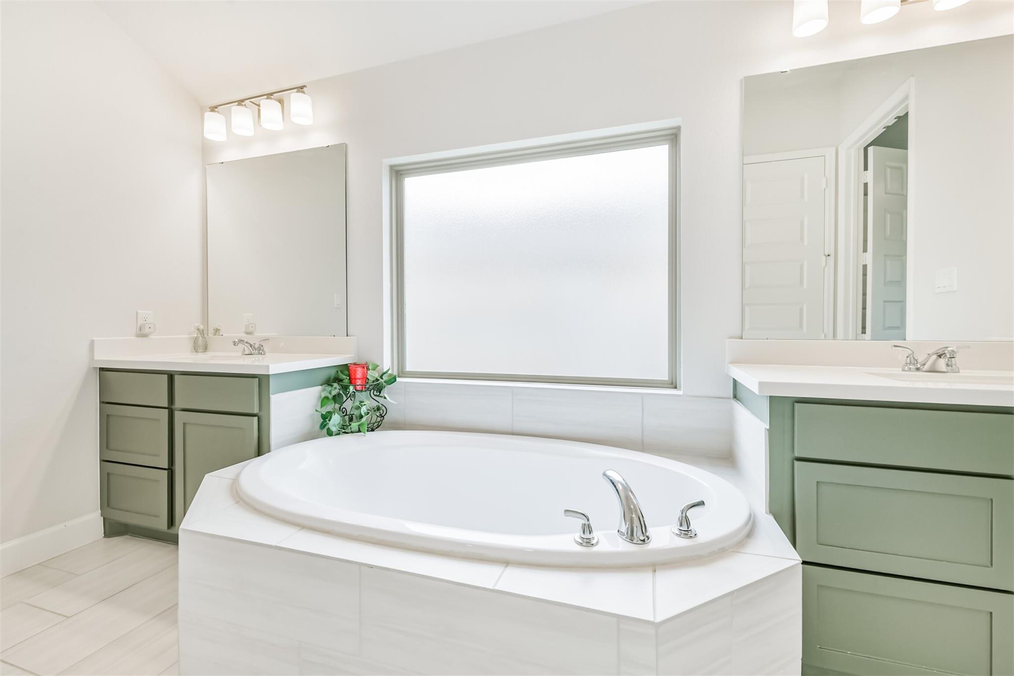 1320 Rio Hollow Lane