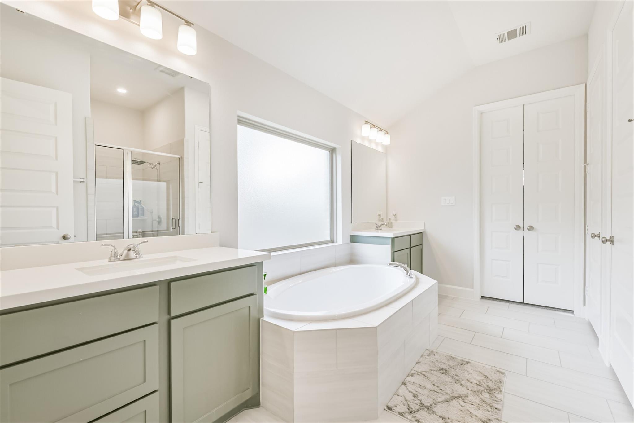 1320 Rio Hollow Lane
