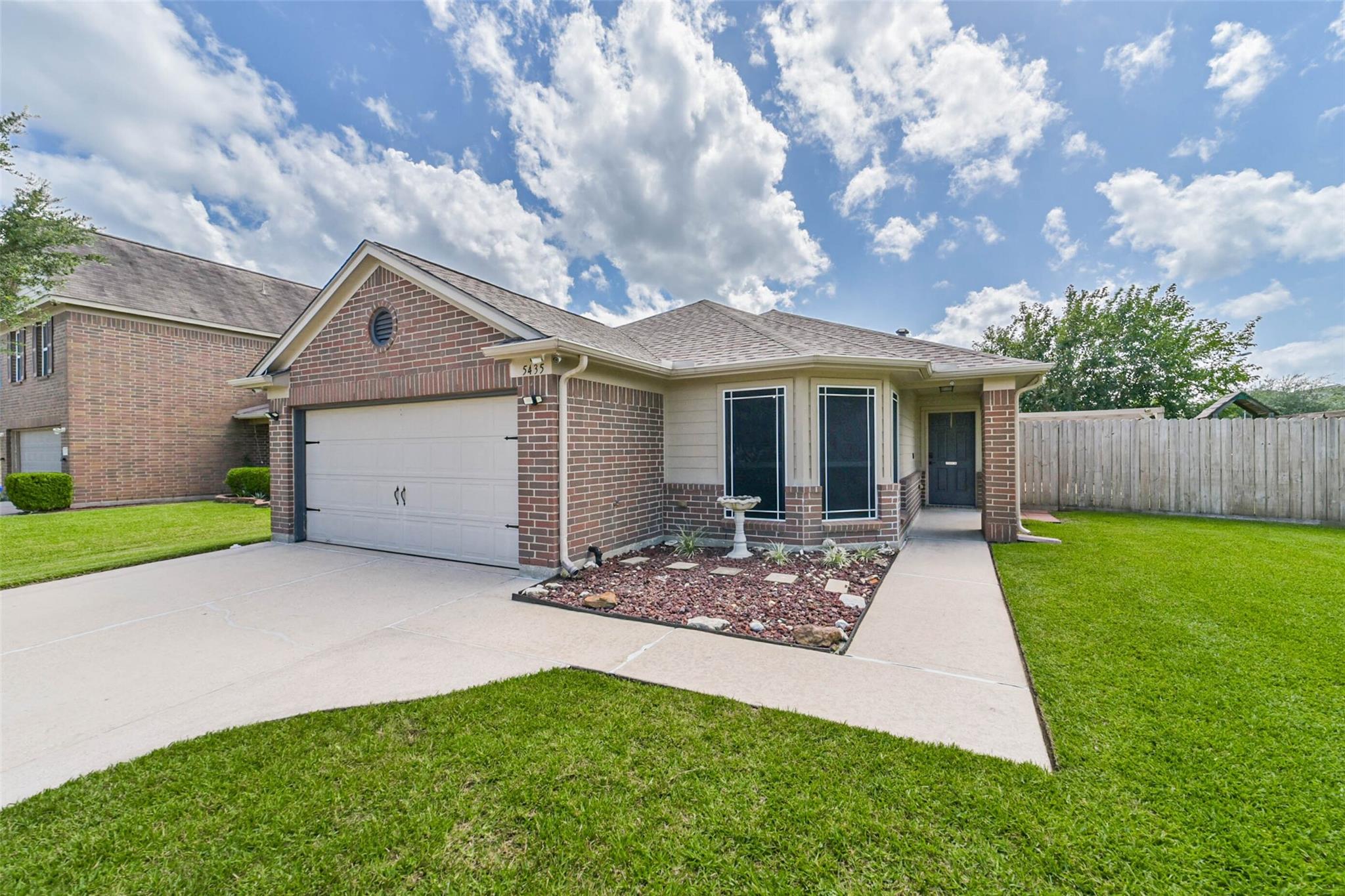 5435 Ginseng Drive
