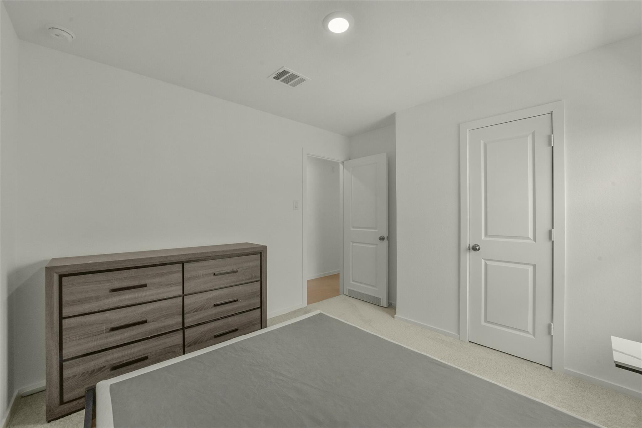 911 Lago Laceno Lane