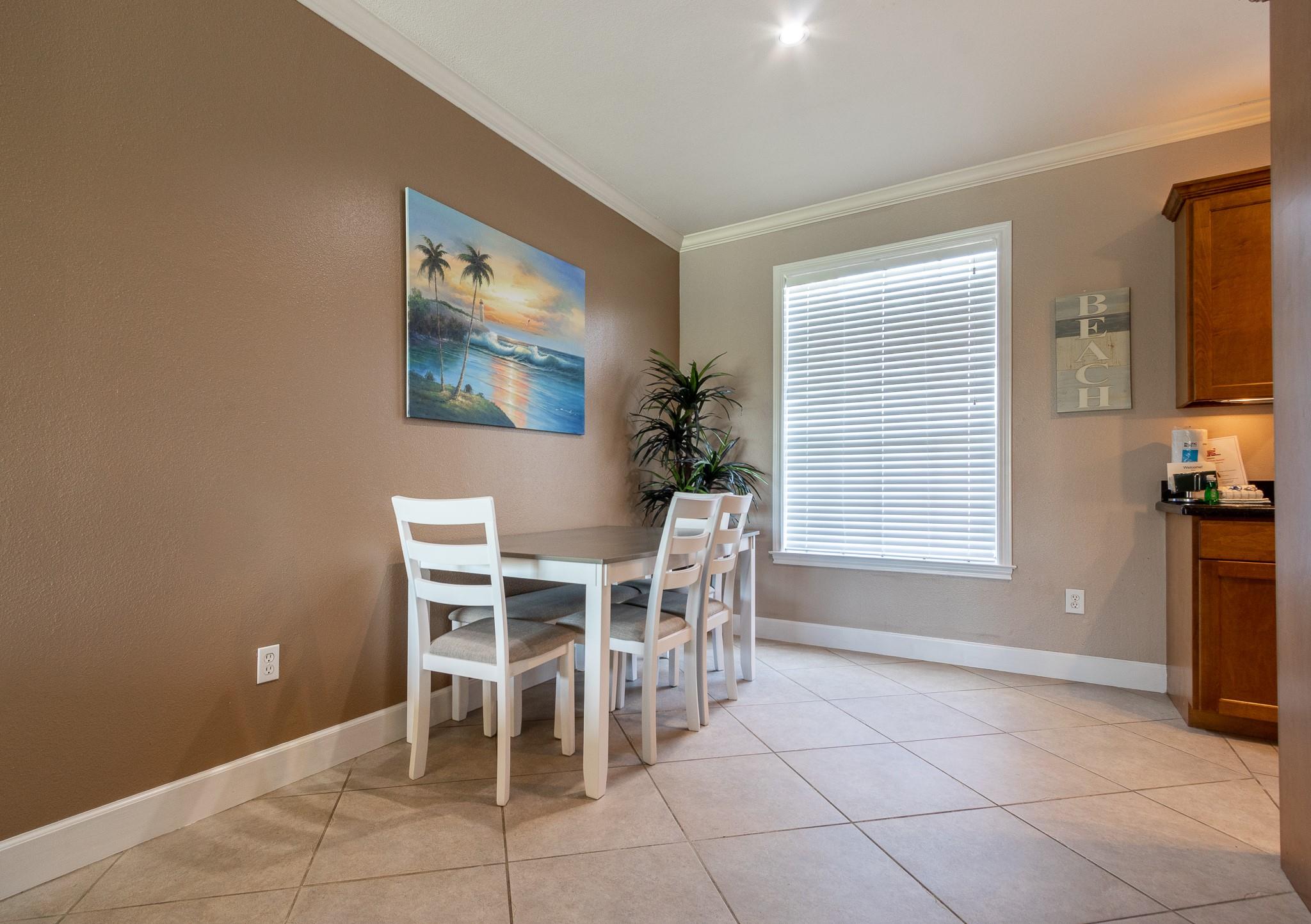 7000 Seawall Boulevard # 813