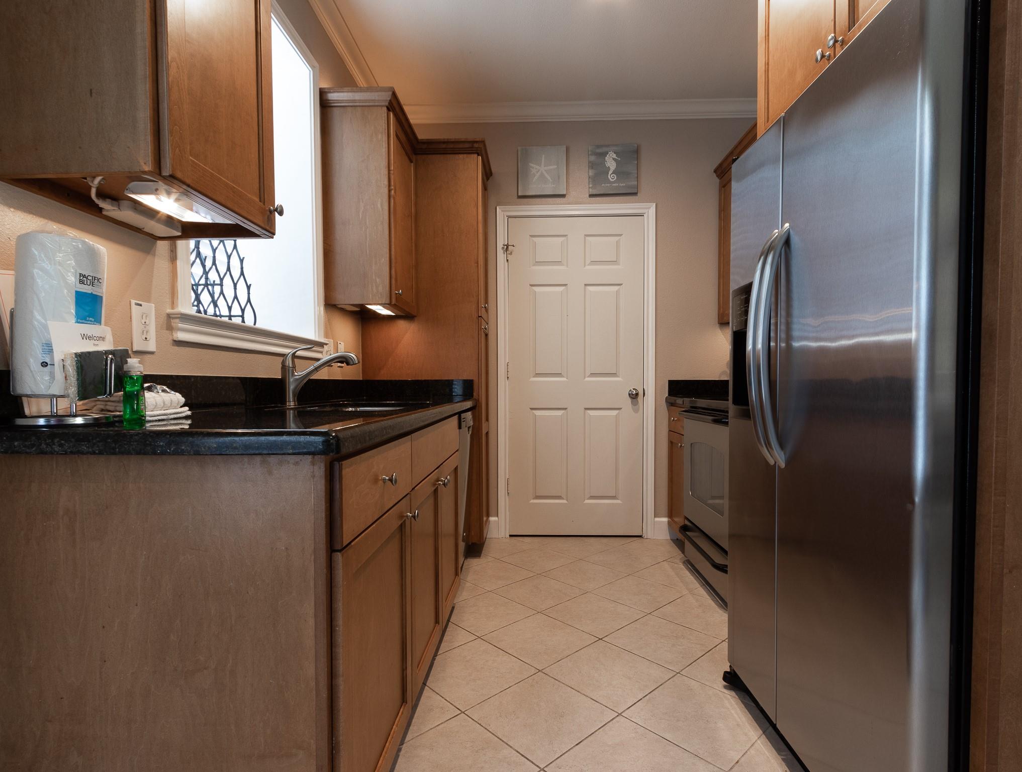 7000 Seawall Boulevard # 813