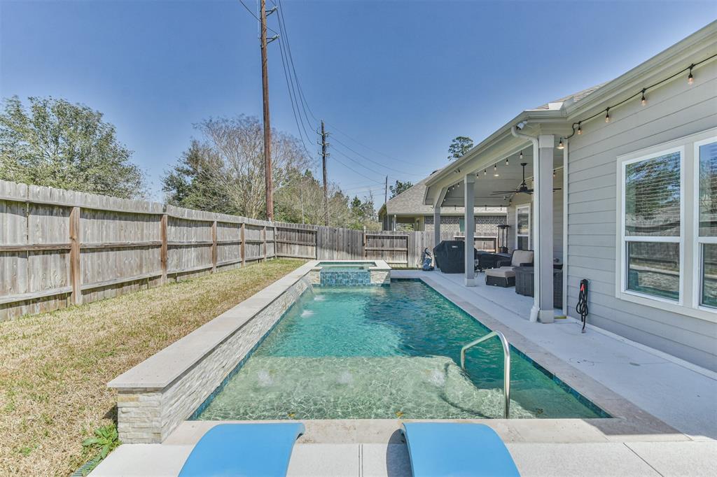 8741 Lookout Peak Lane