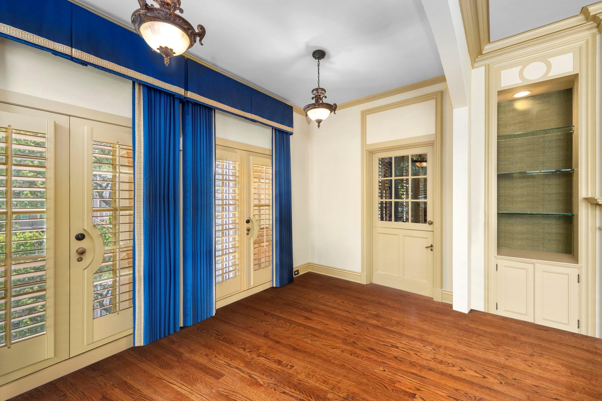 1301 Market Street