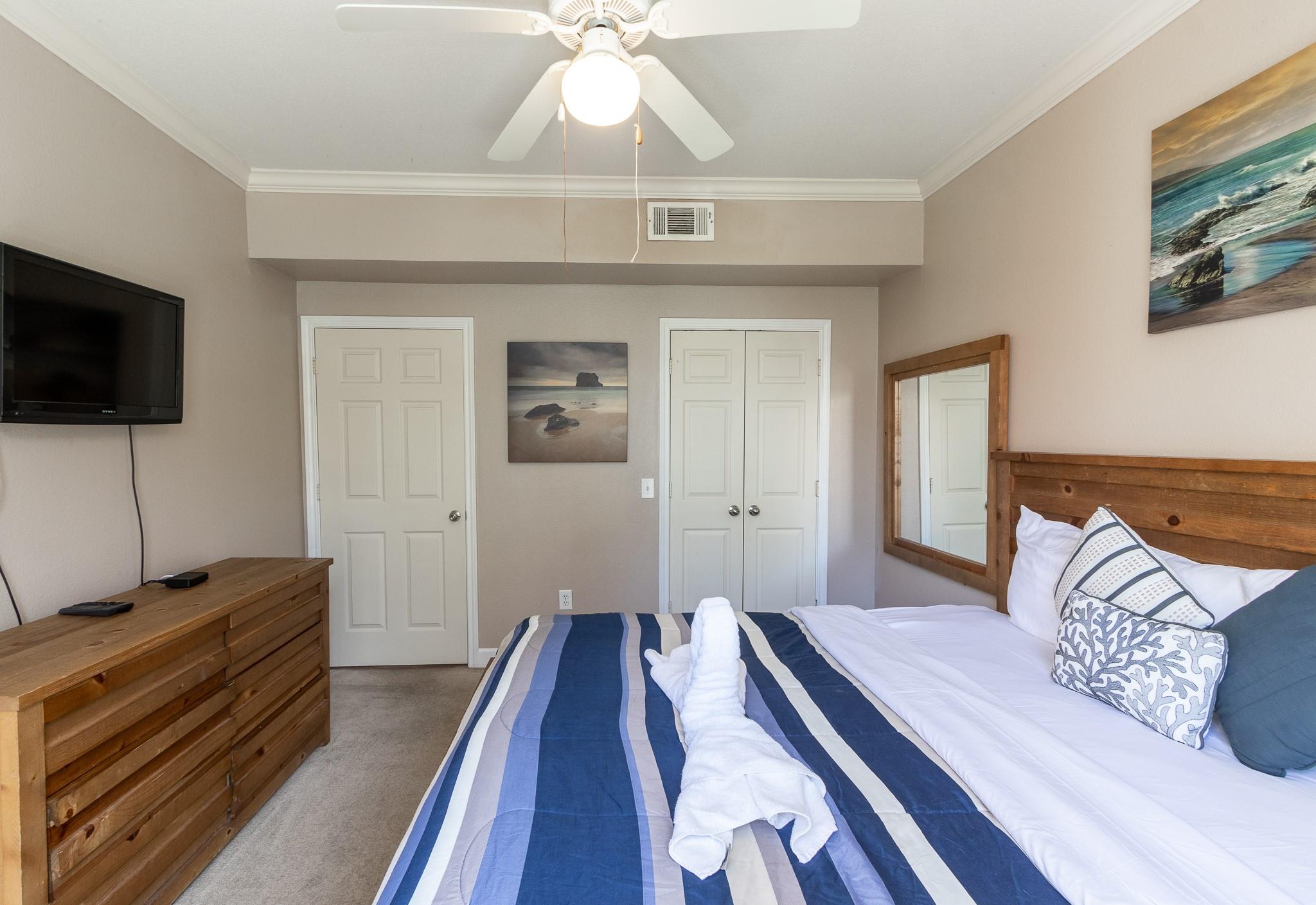 7000 Seawall Boulevard # 813