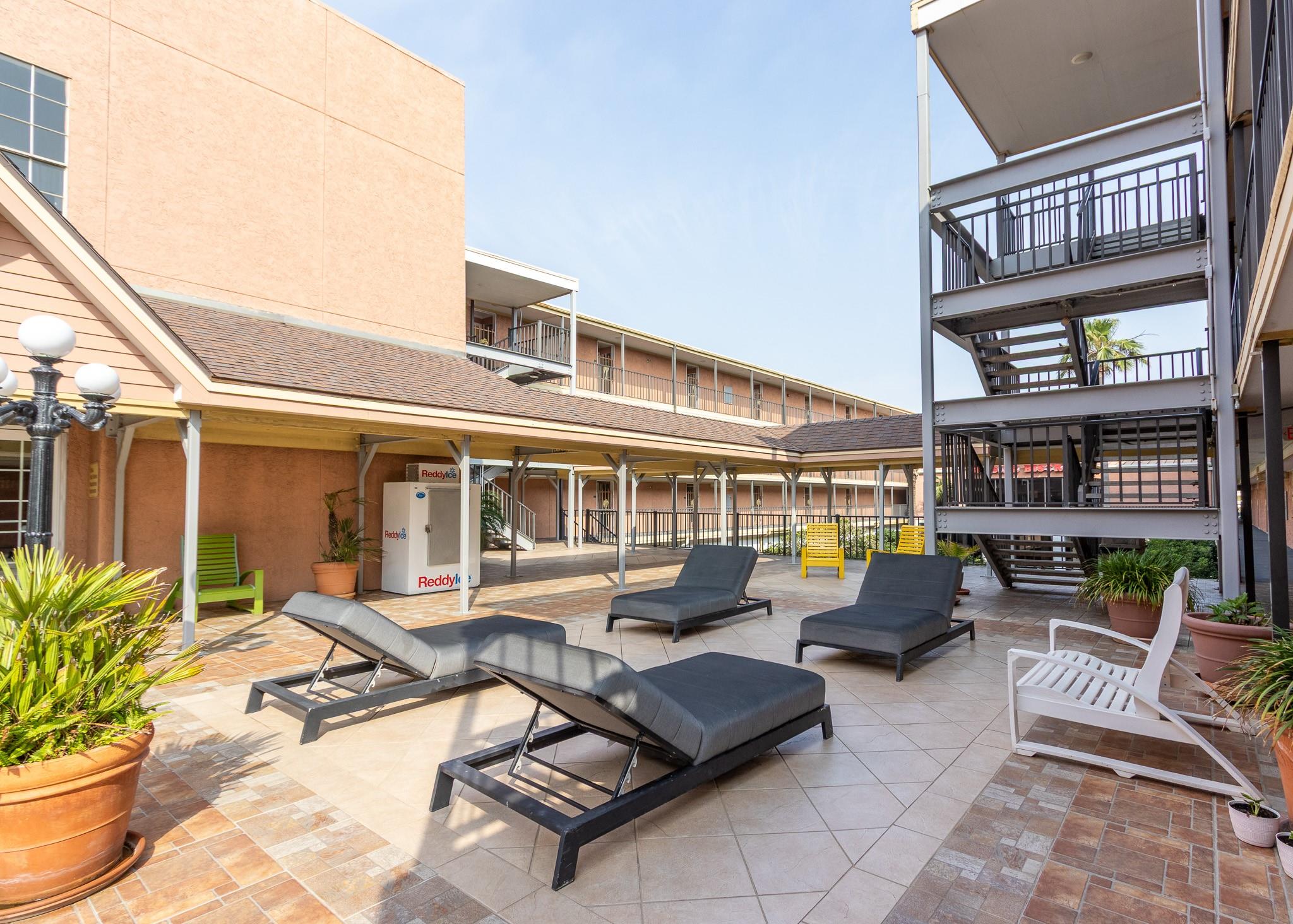 6300 Seawall Boulevard # 5105