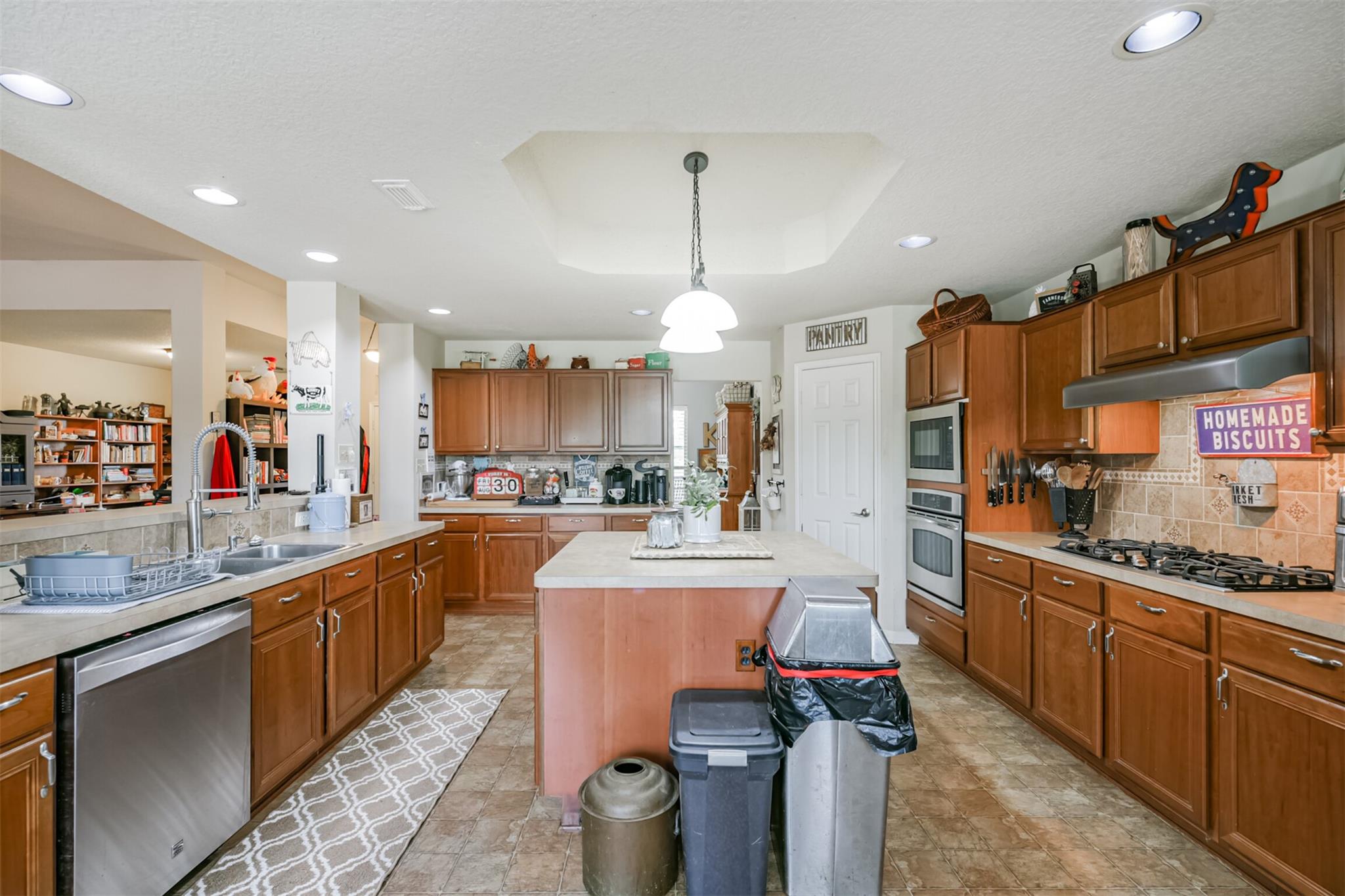 5189 Wickwillow Lane