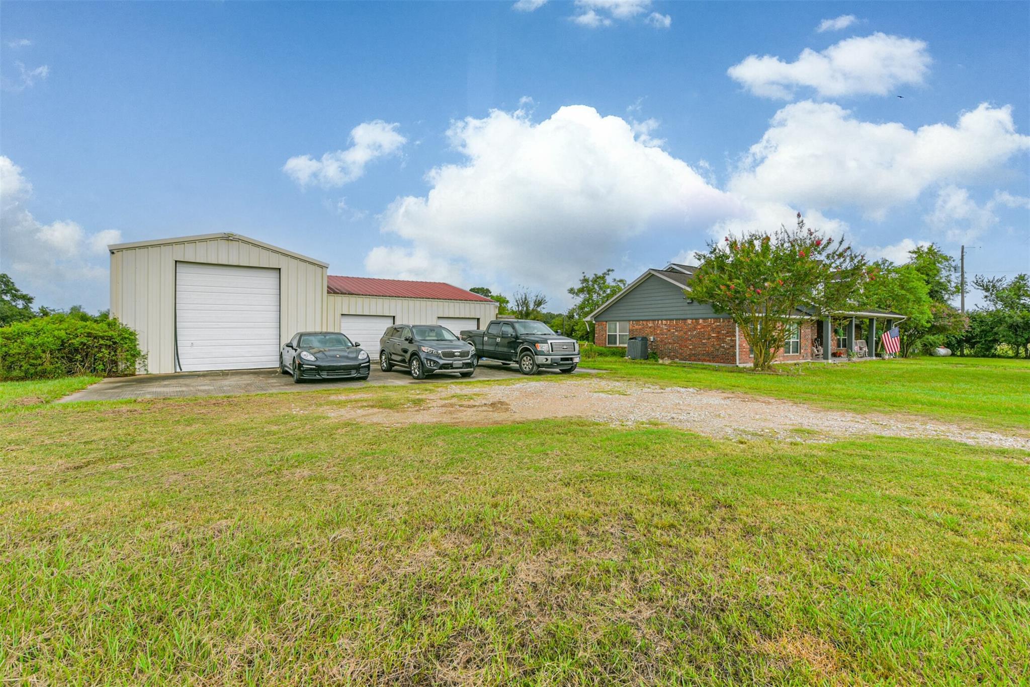 5189 Wickwillow Lane