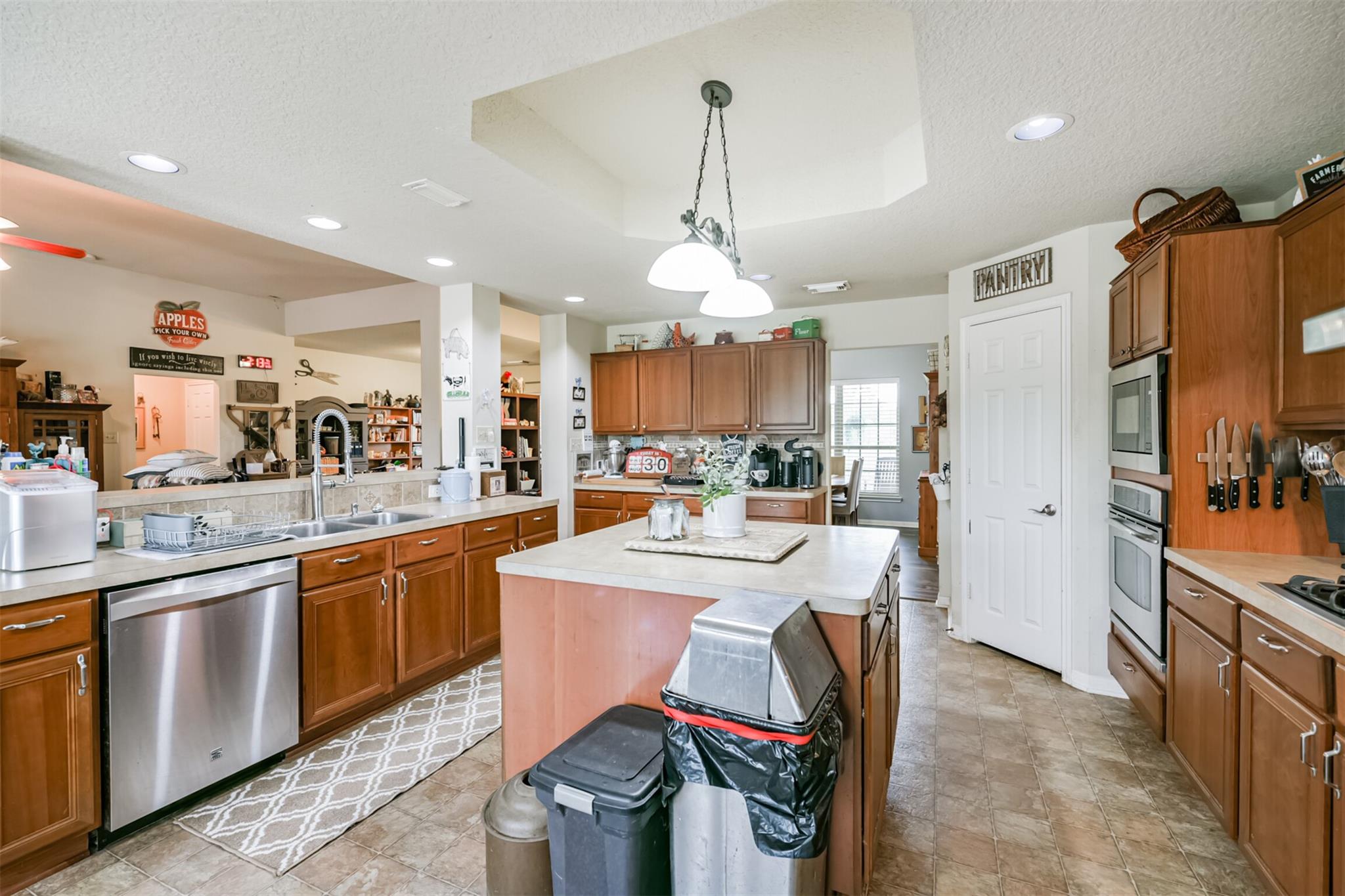 5189 Wickwillow Lane