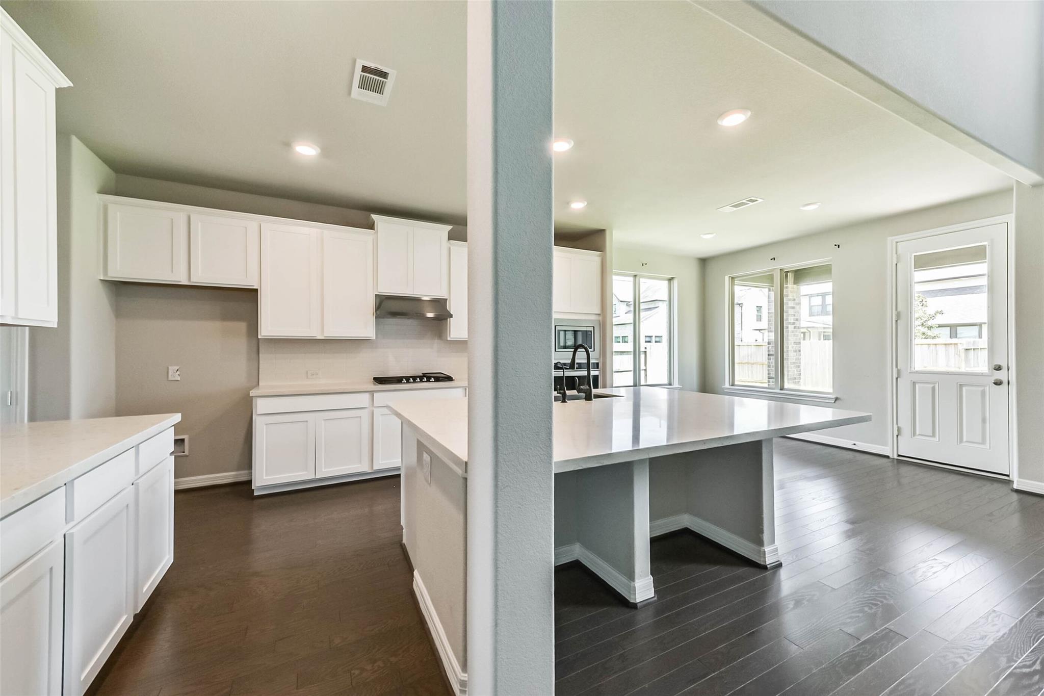12615 Jetty Ridge Drive