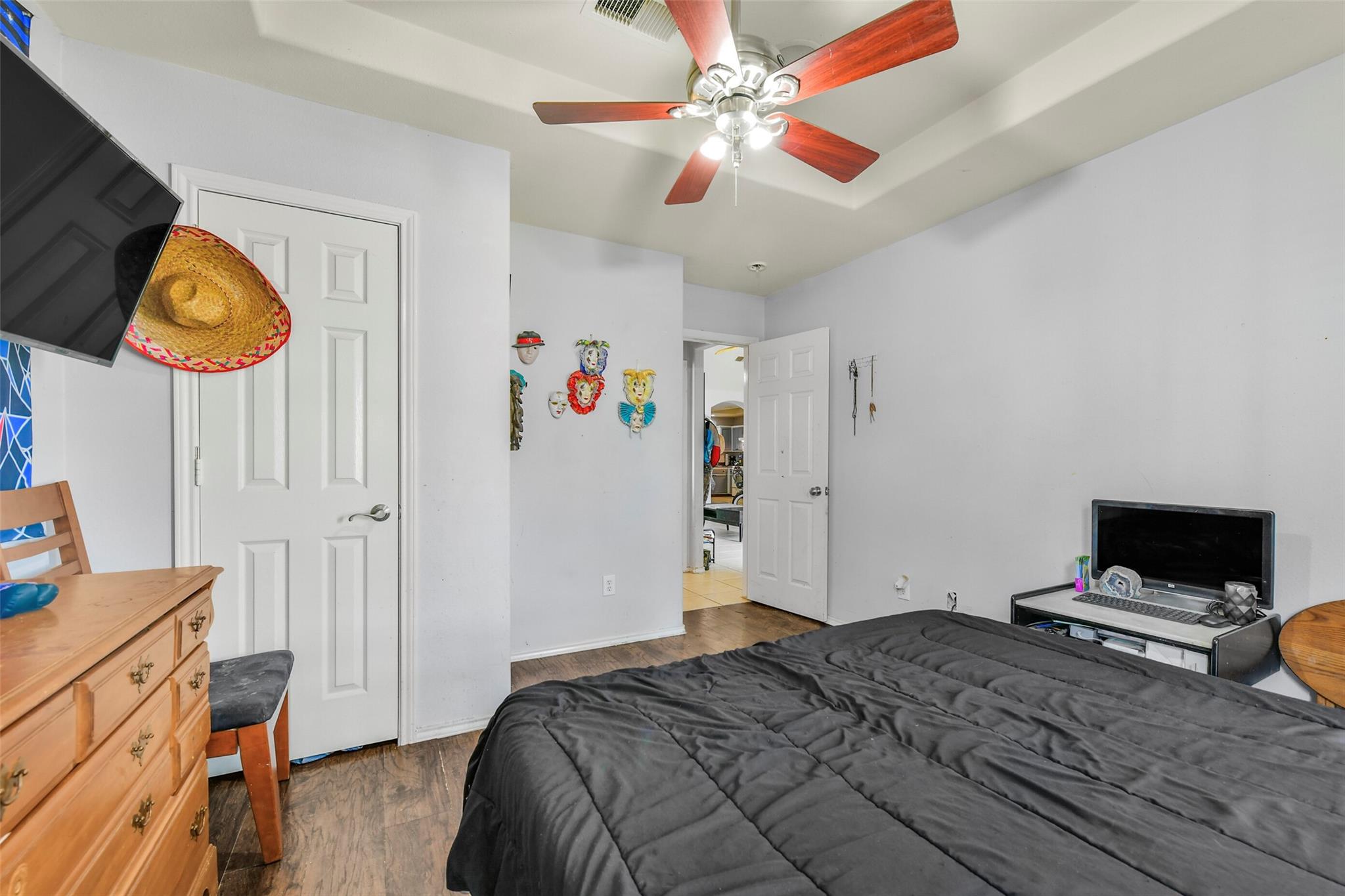 5301 Rio San Juan Street