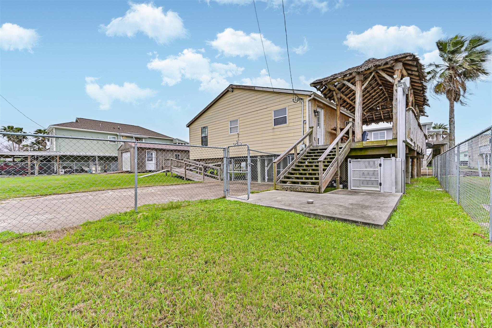 5 Highland Drive