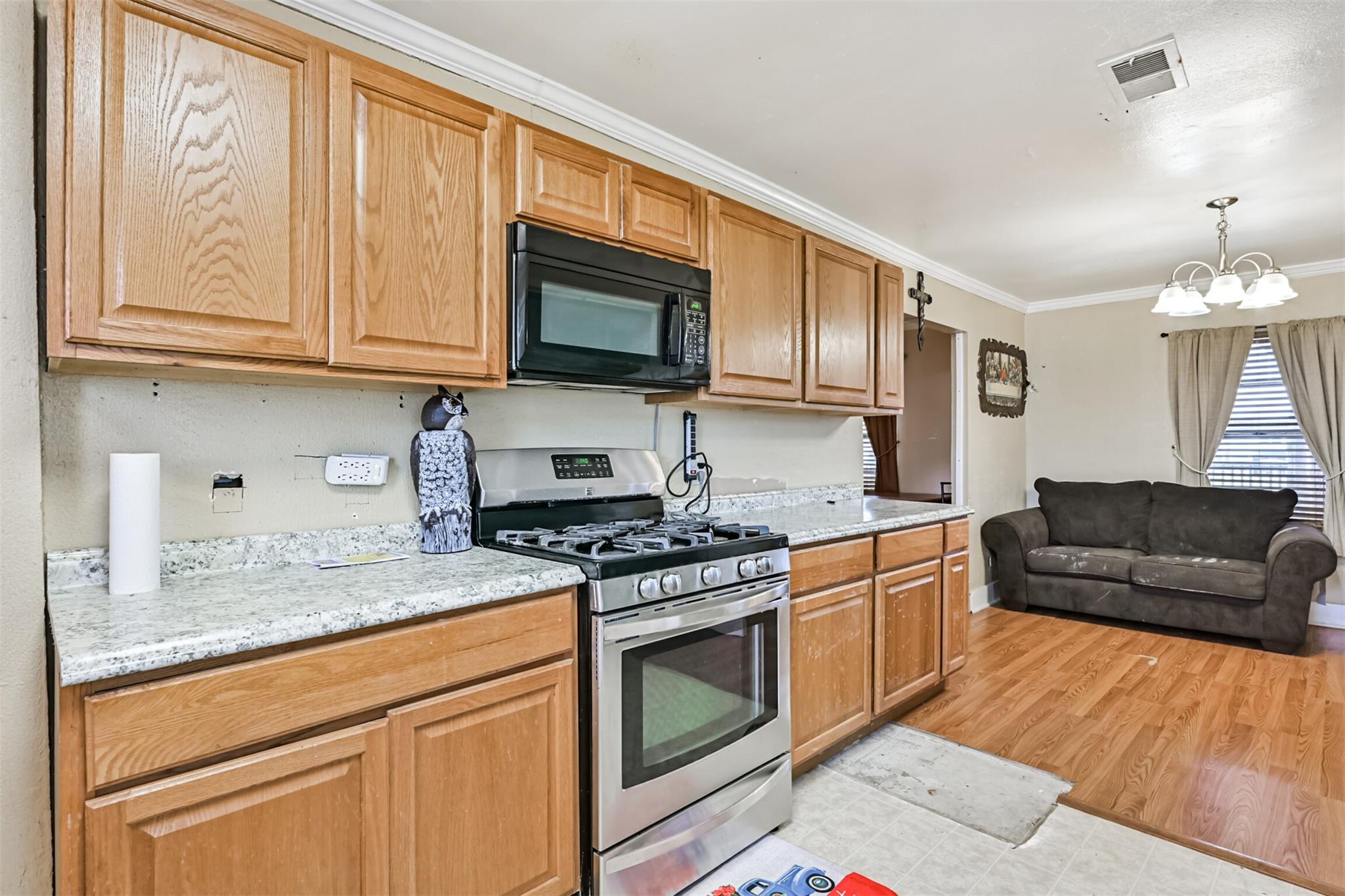 5 Highland Drive