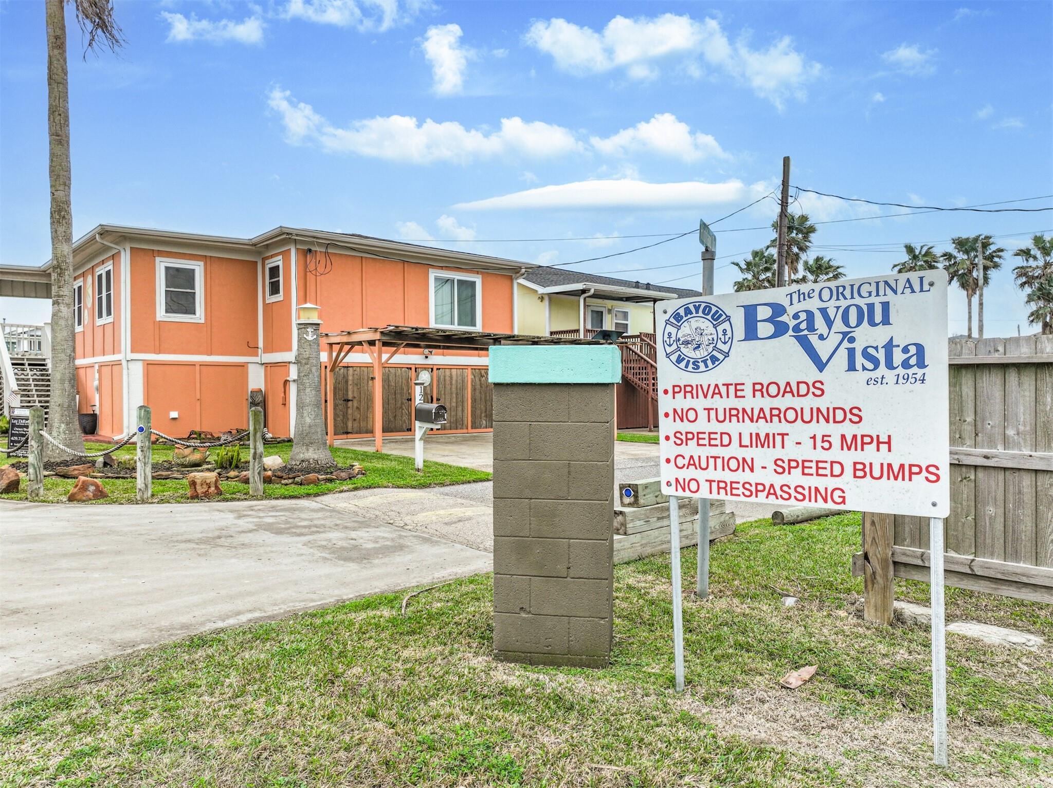 5 Highland Drive