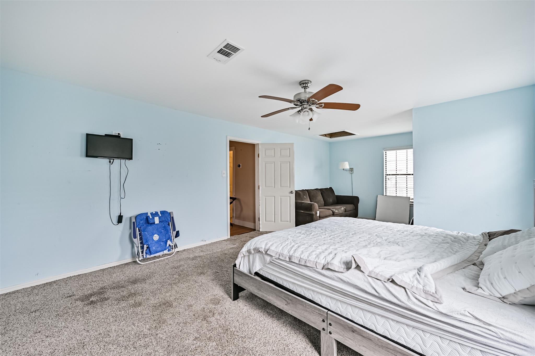 5 Highland Drive