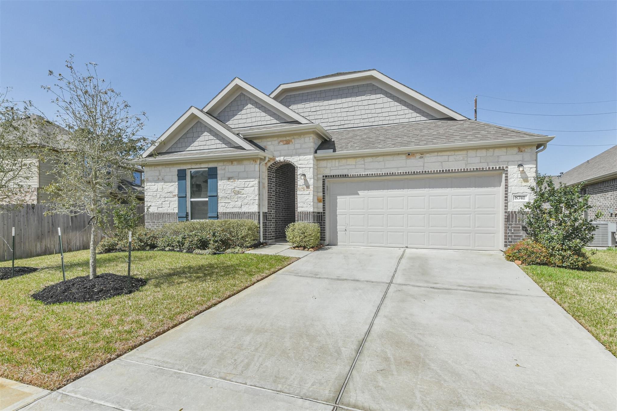8741 Lookout Peak Lane