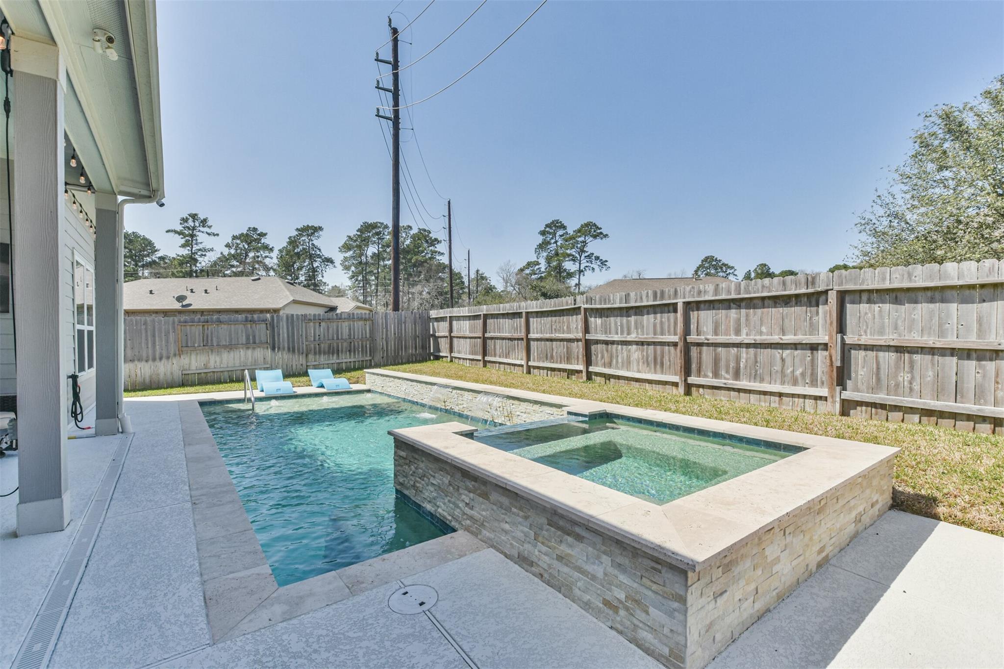 8741 Lookout Peak Lane
