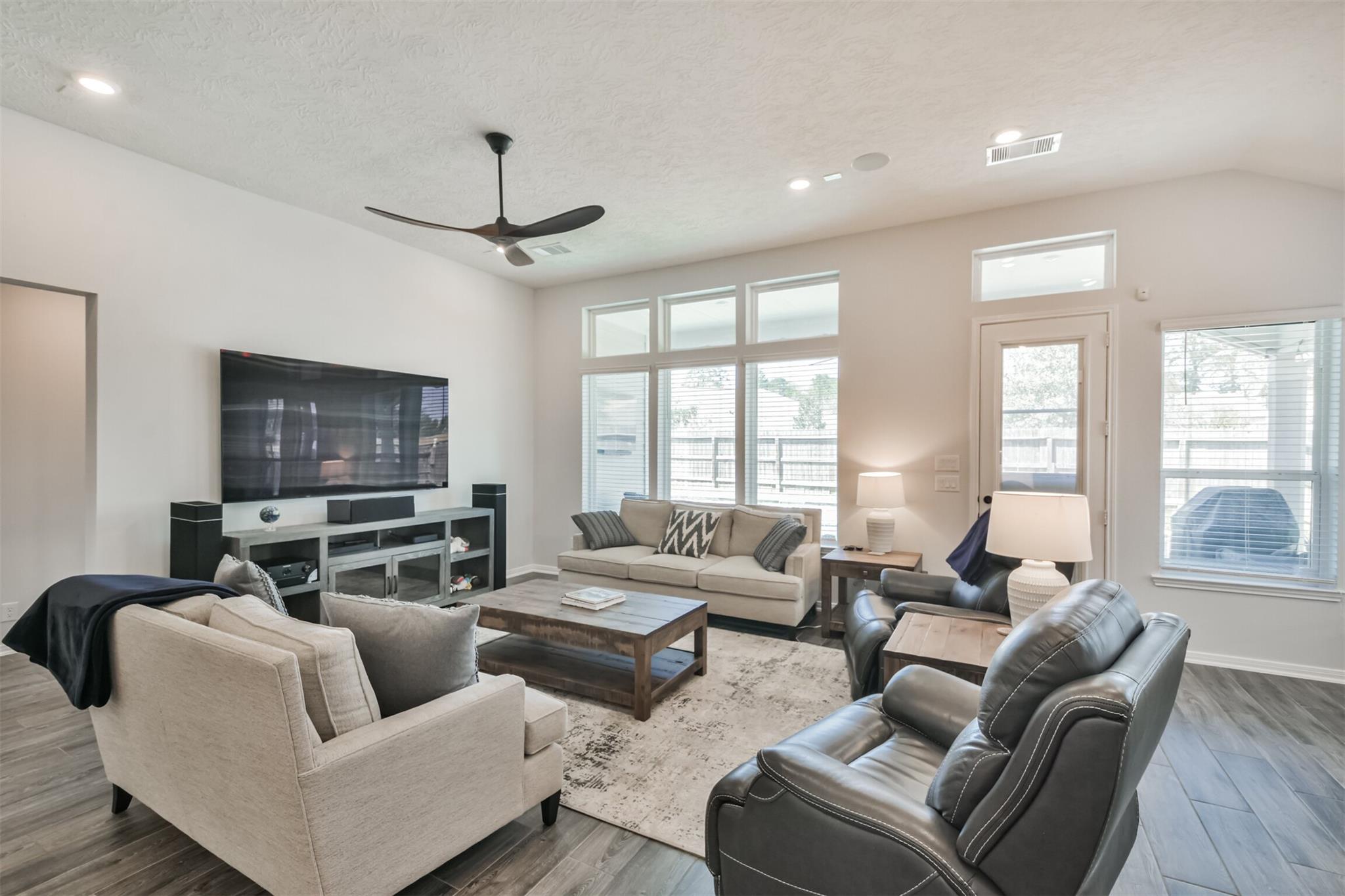 8741 Lookout Peak Lane