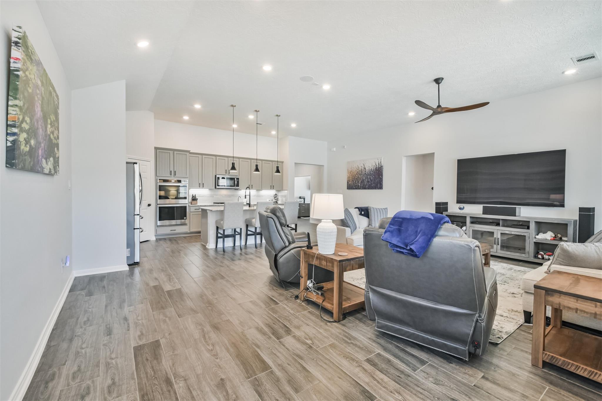 8741 Lookout Peak Lane