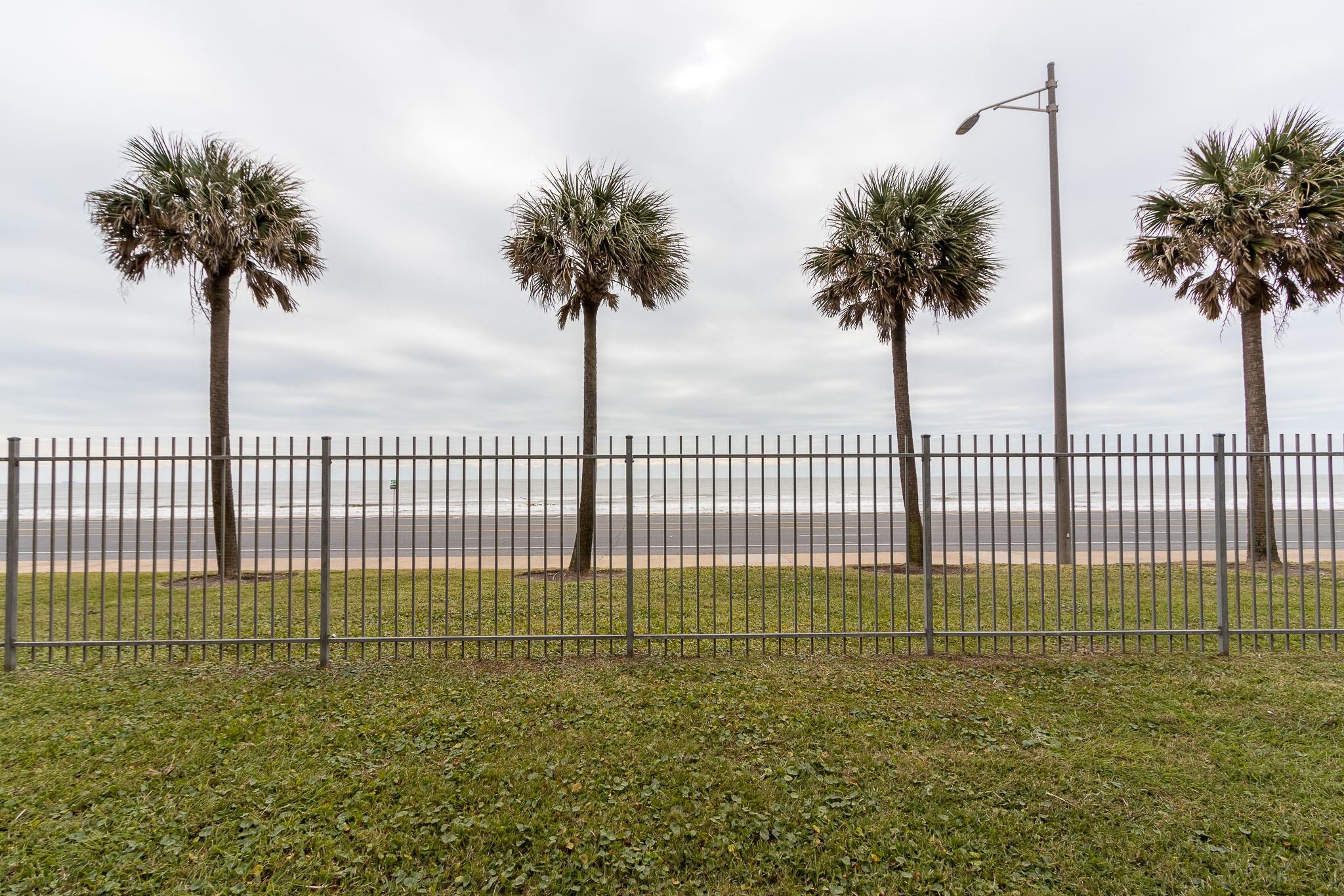 7000 Seawall Boulevard # 613