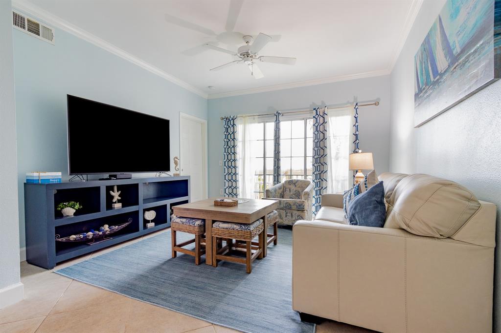 7000 Seawall Boulevard # 613