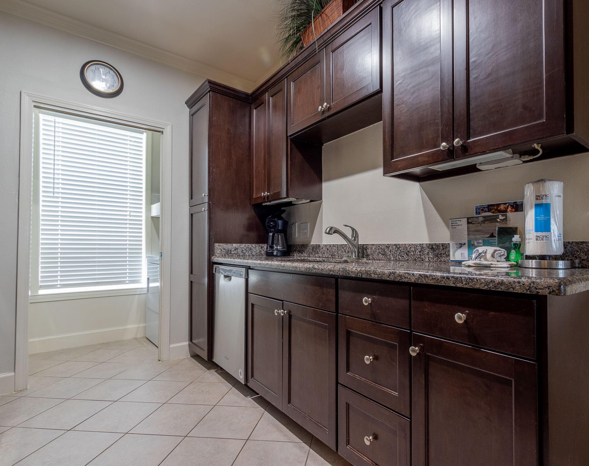 7000 Seawall Boulevard # 824