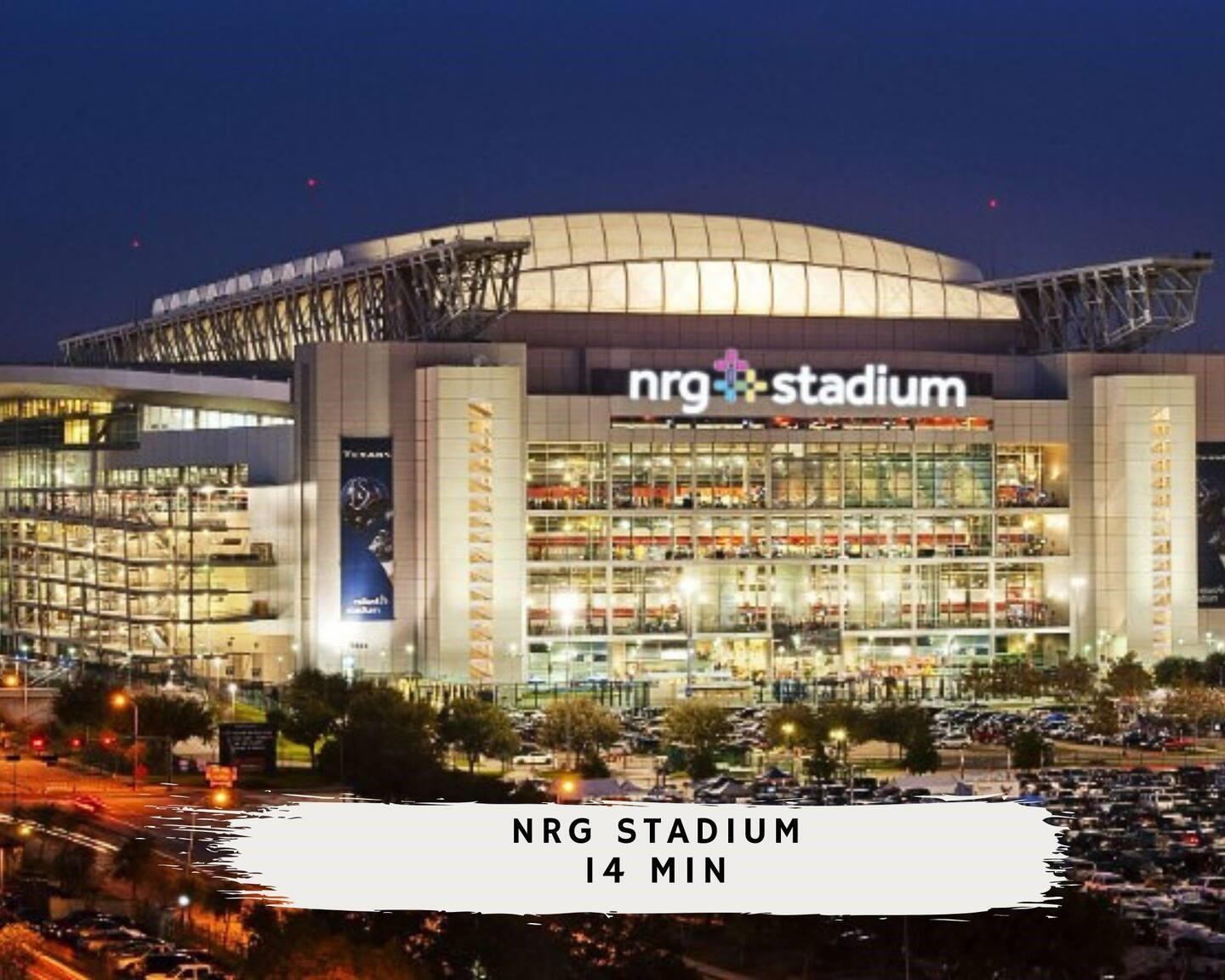 5542 Holly Street # 209