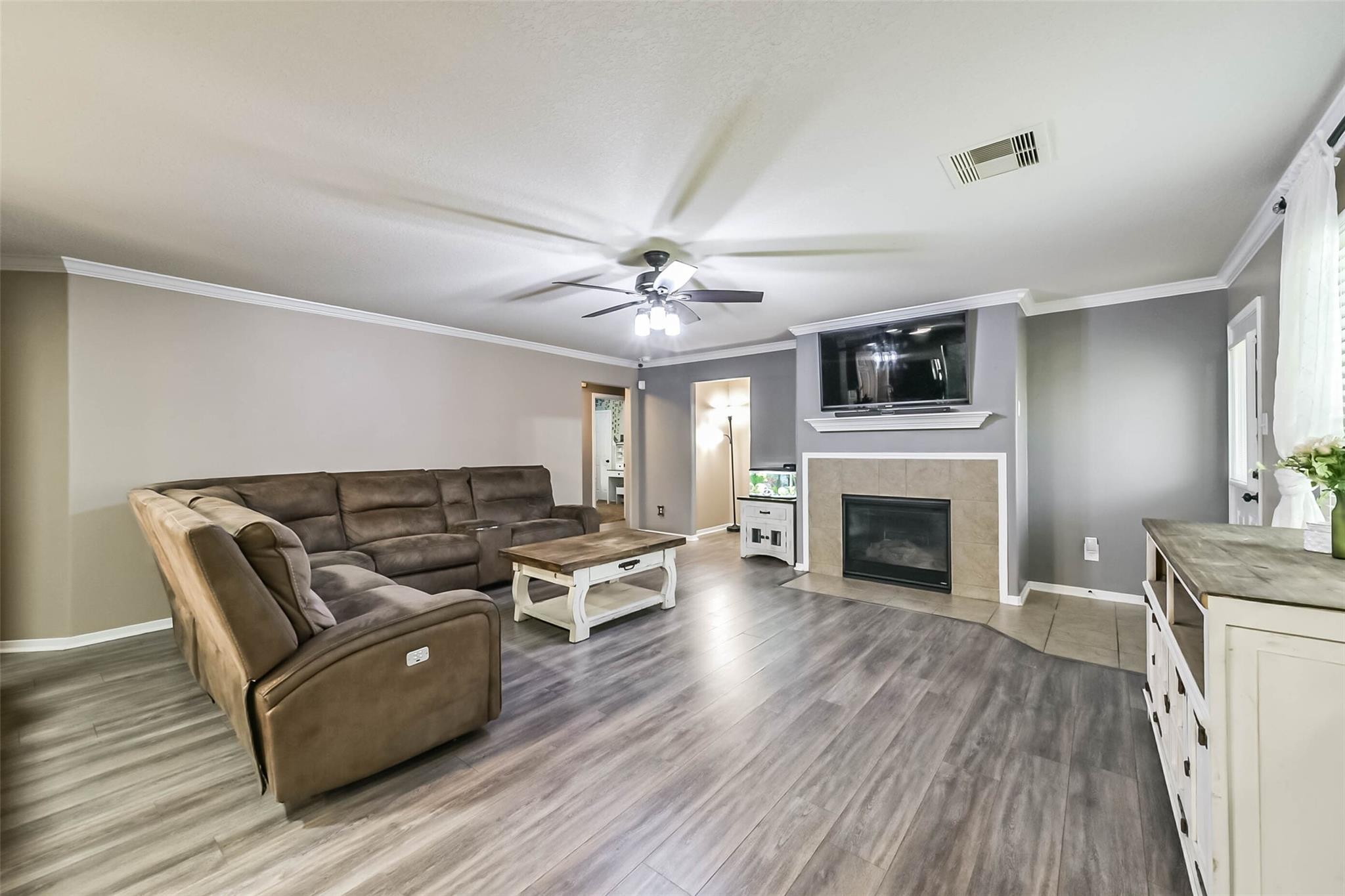 5435 Ginseng Drive