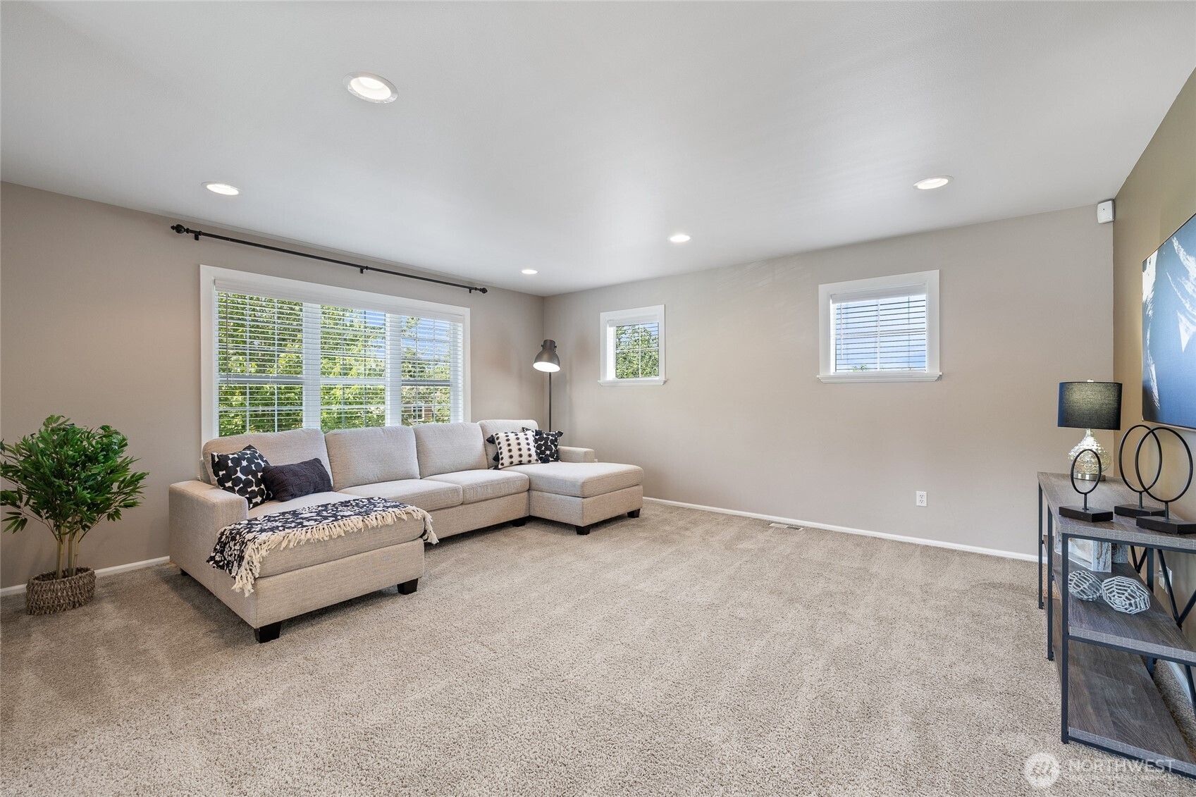 13327 82nd Drive SE
