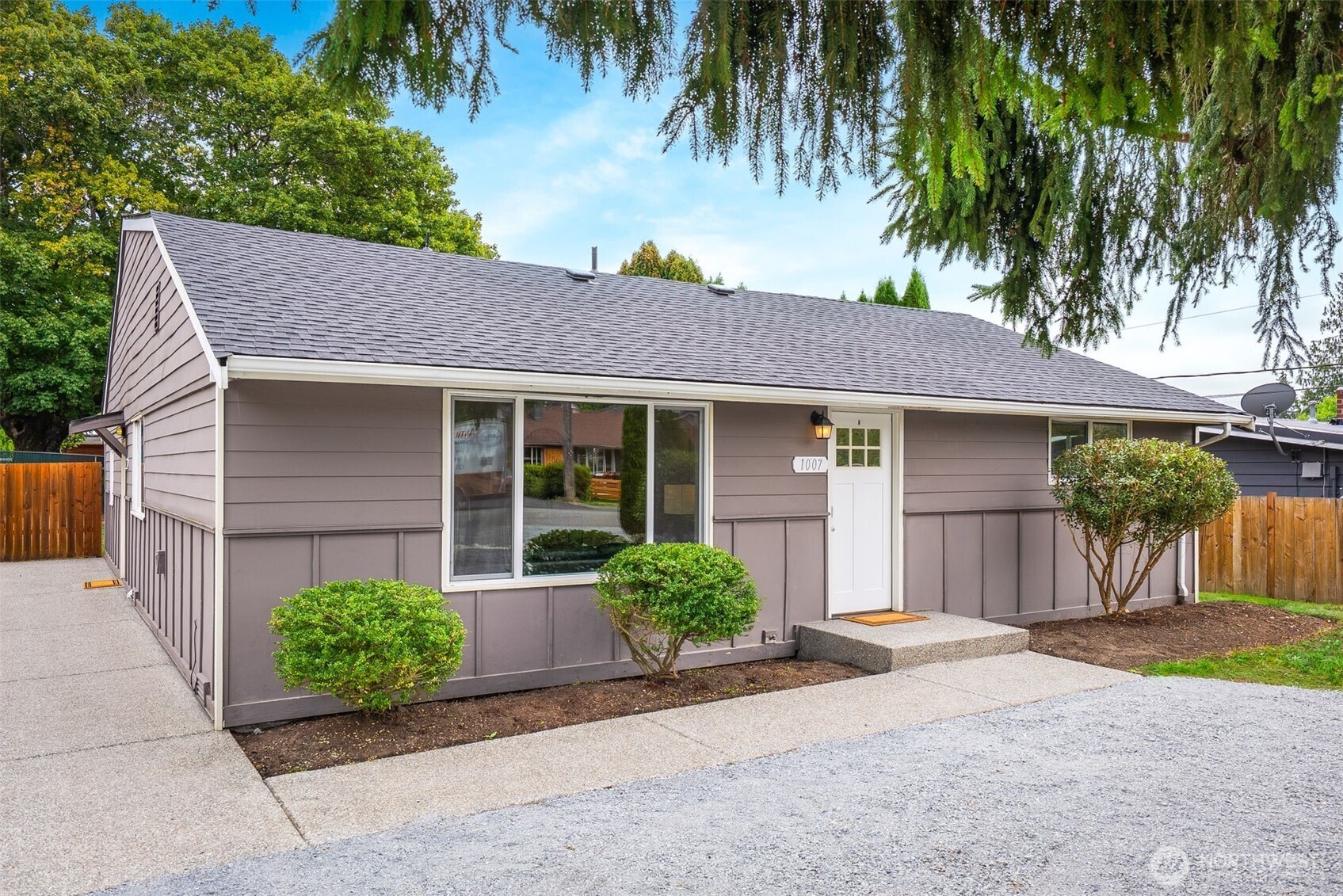 1007 Alice Avenue