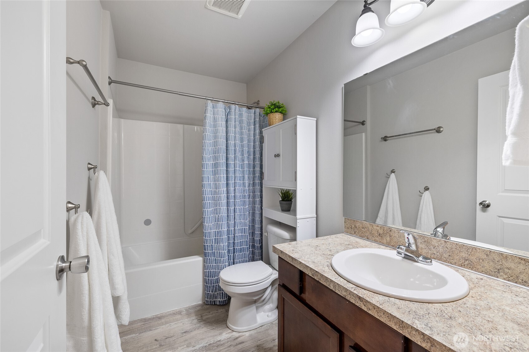 1017 W Main Street Unit: C102