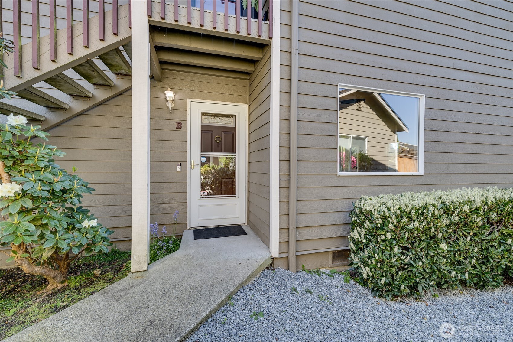 807 W Main Street Unit: B