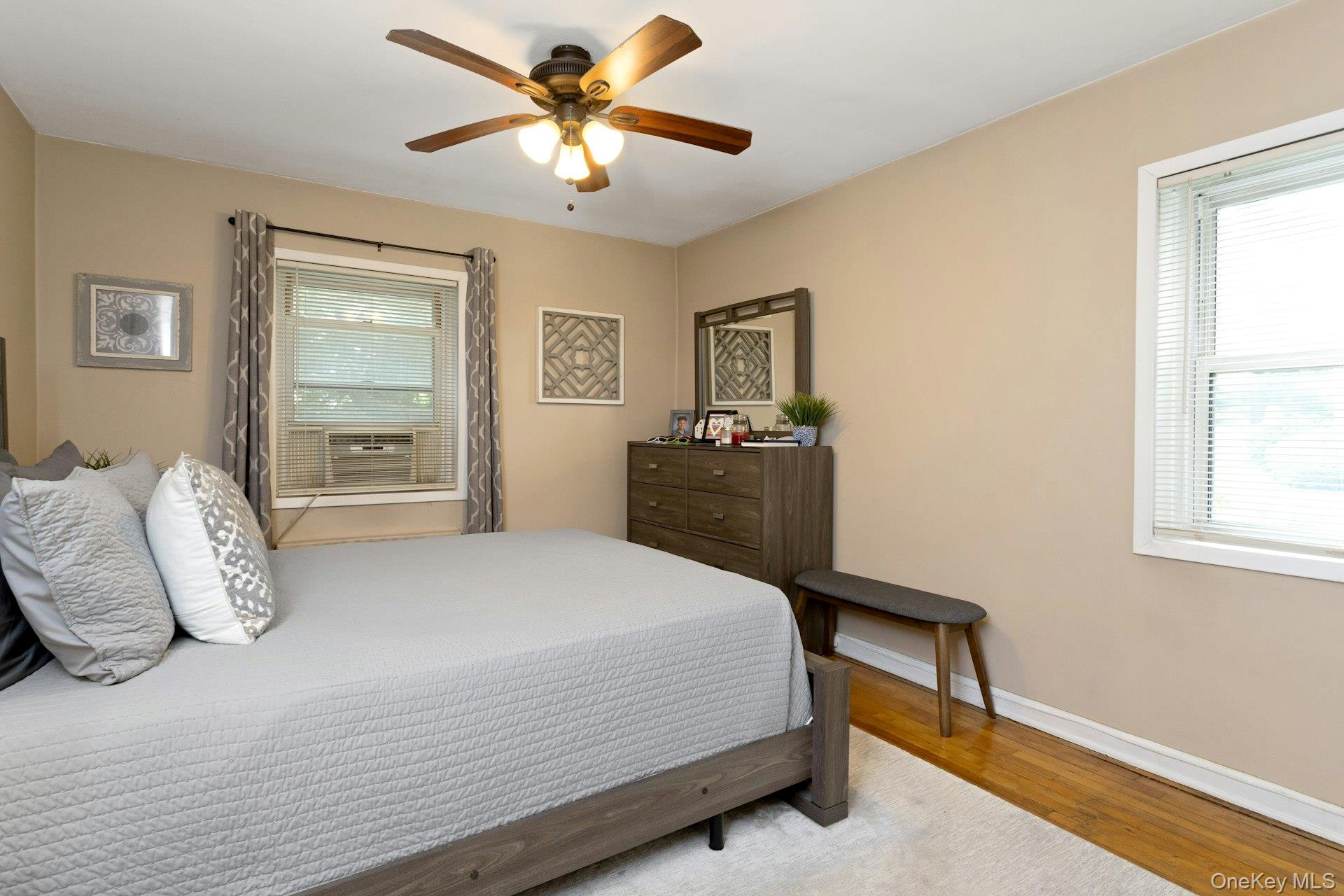 330 S Broadway Unit: B2