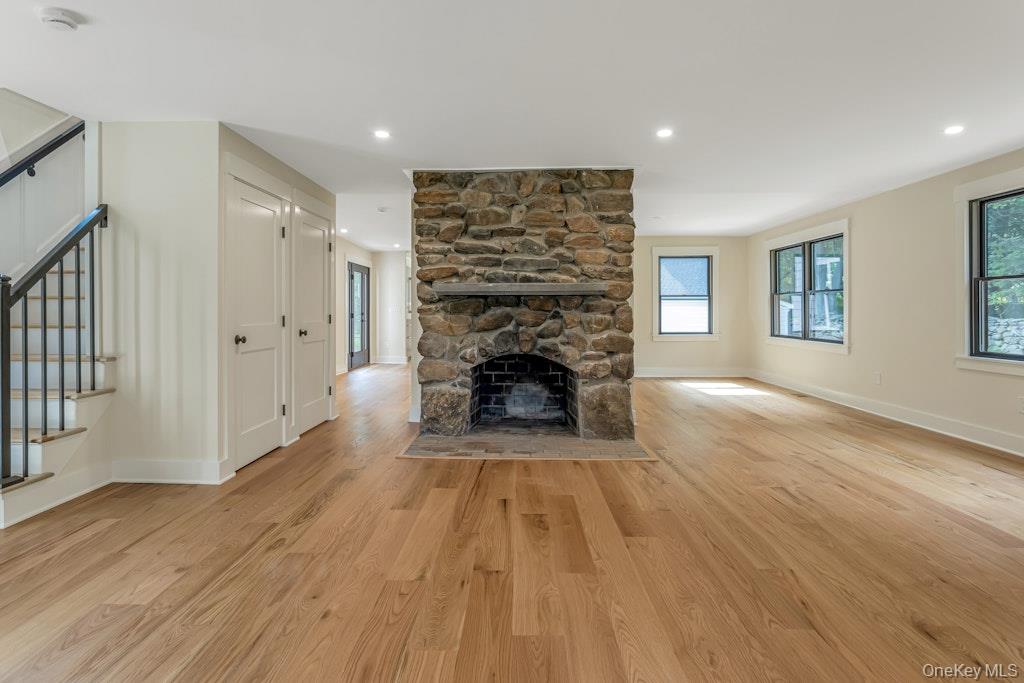 676 Hardscrabble Road